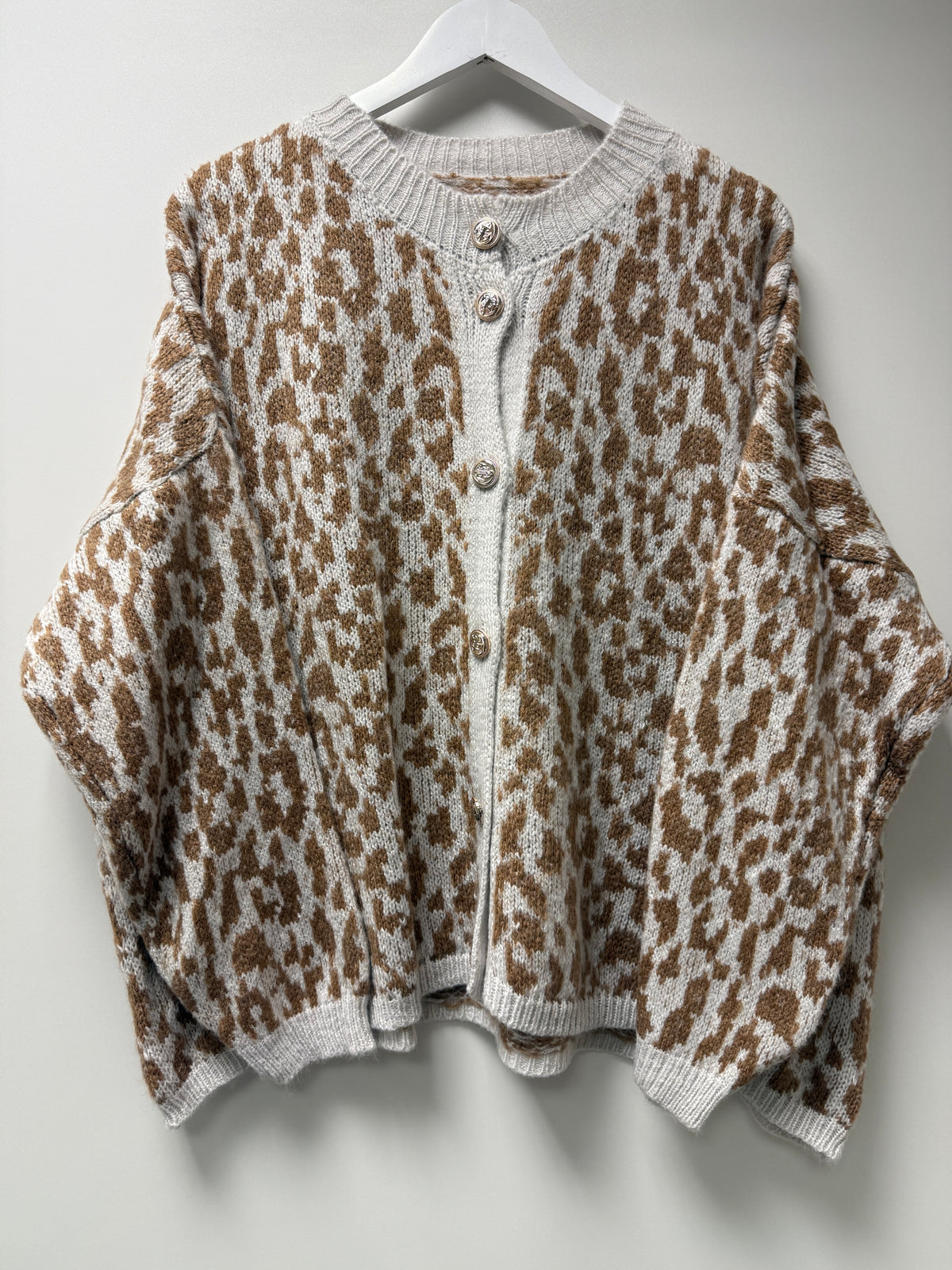 STRICKJACKE | VALERIA