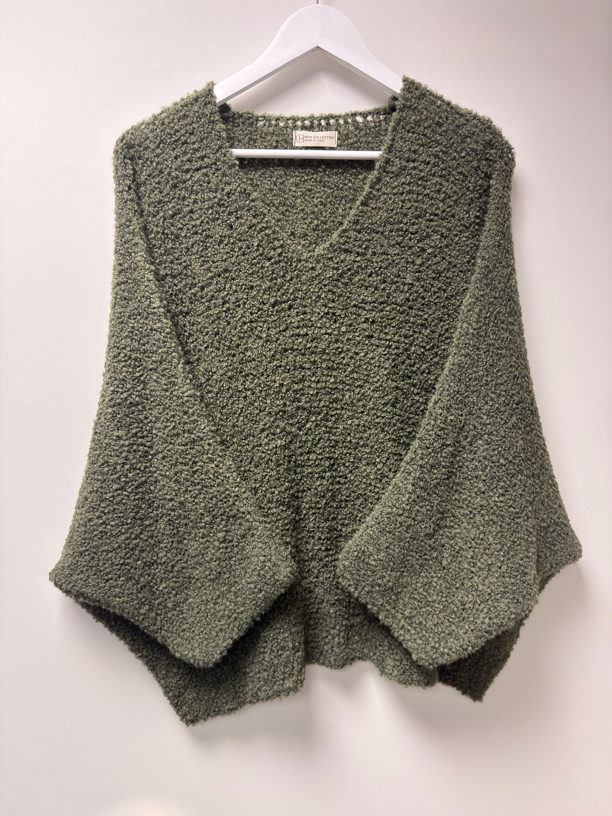 BOUCLÉ-PULLOVER | NUVÉ