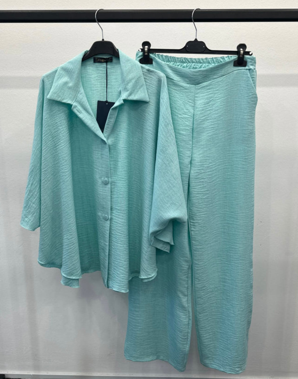 ZWEITEILER | COMFY