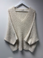 BOUCLÉ-PULLOVER | NUVÉ