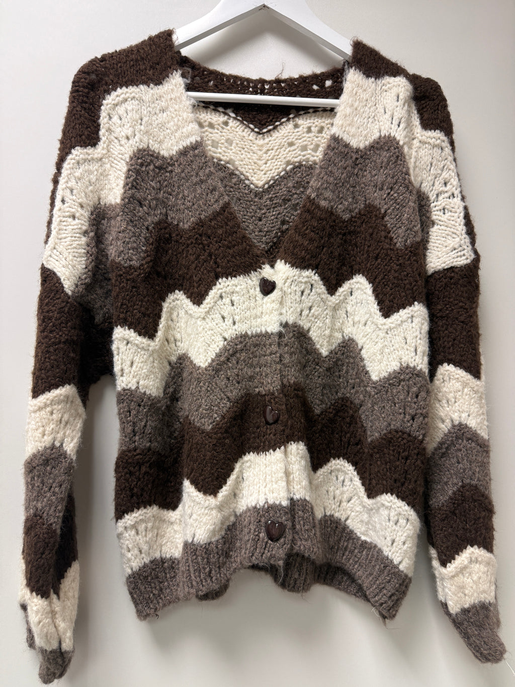 STRICKJACKE | WAVELLA