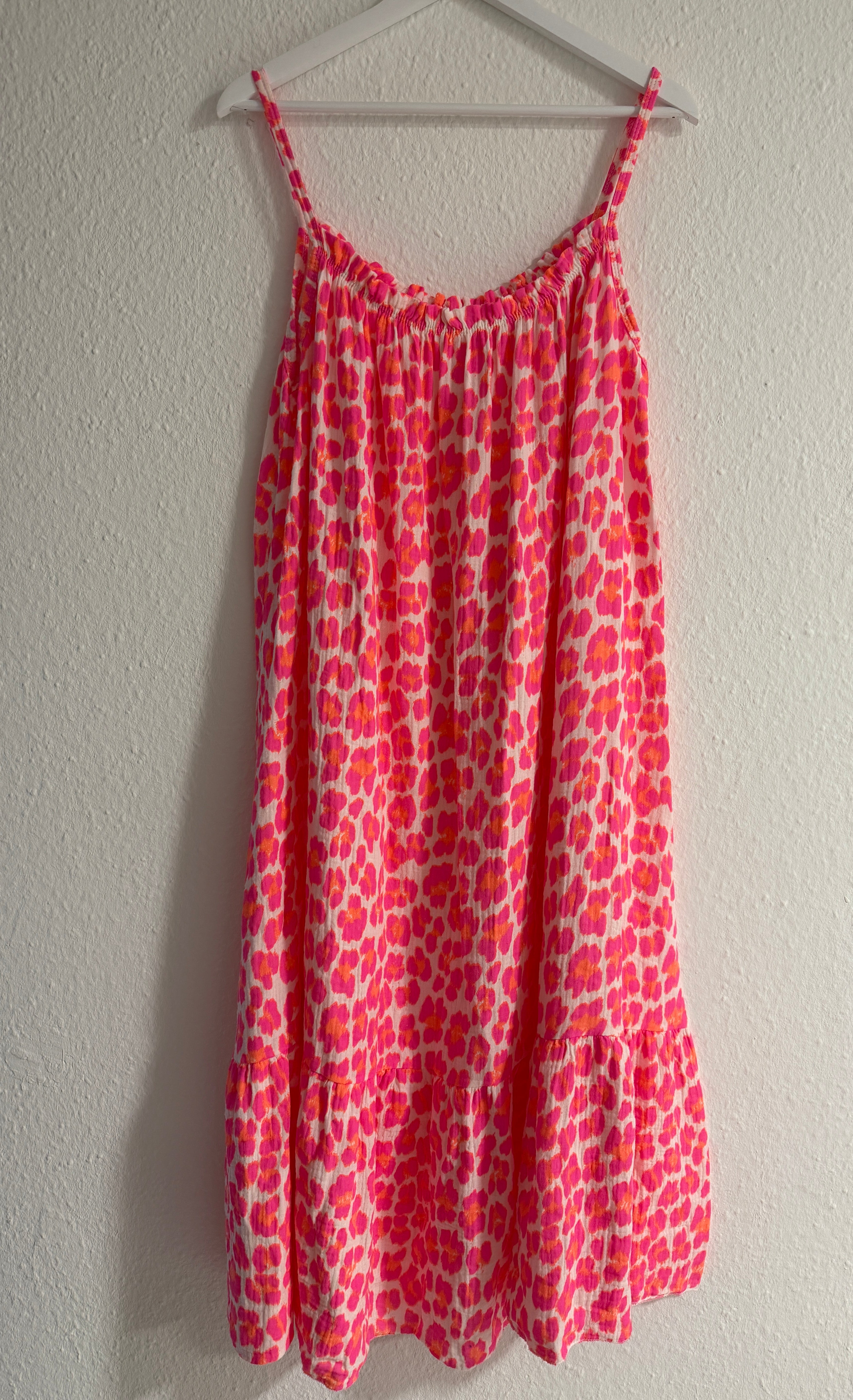 CURVY MUSSELIN KLEID | LEOLITA