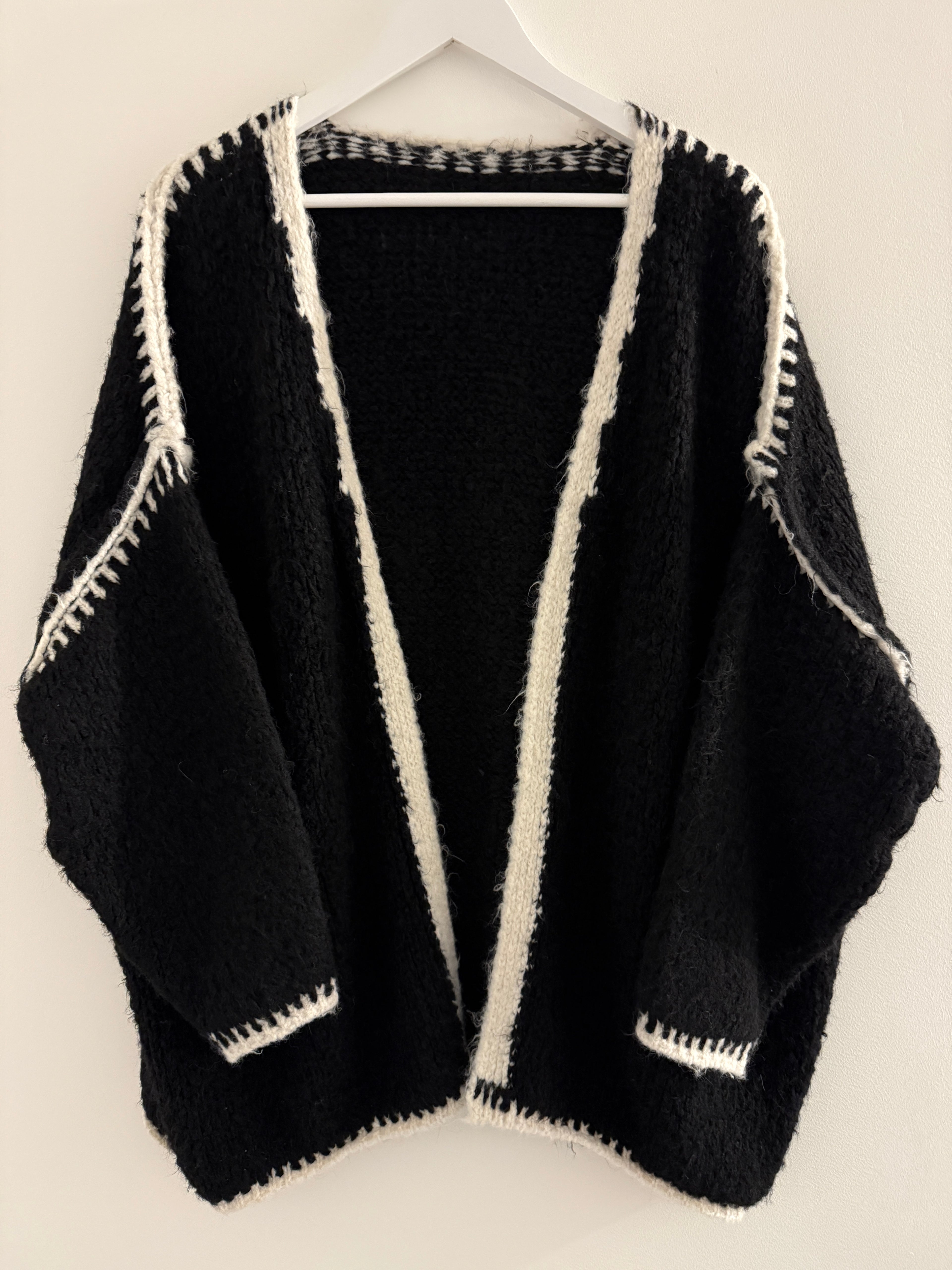 OVERSIZE STRICKCARDIGAN | EIRA
