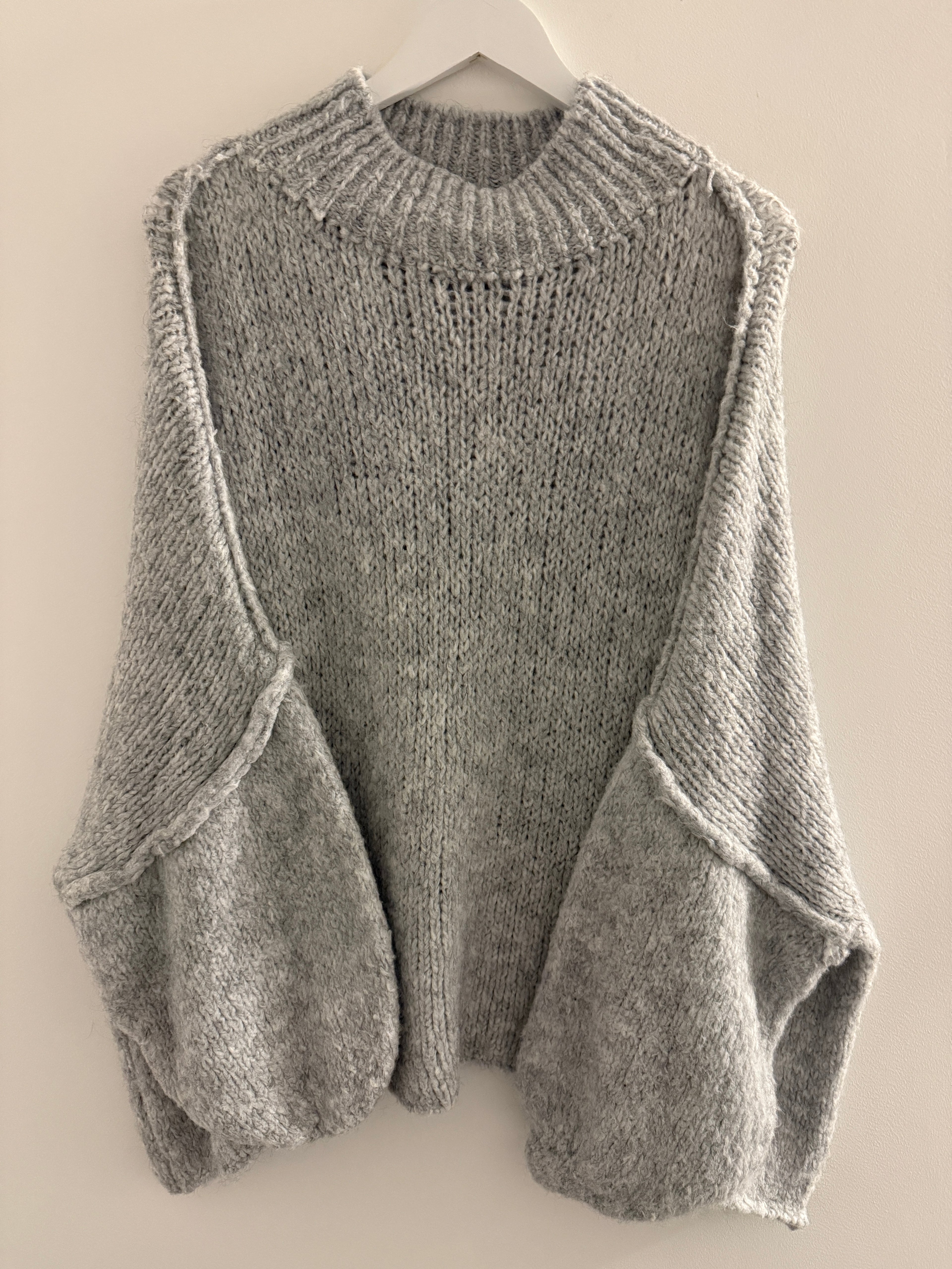 OVERSIZE STRICKPULLOVER | SOLAYA
