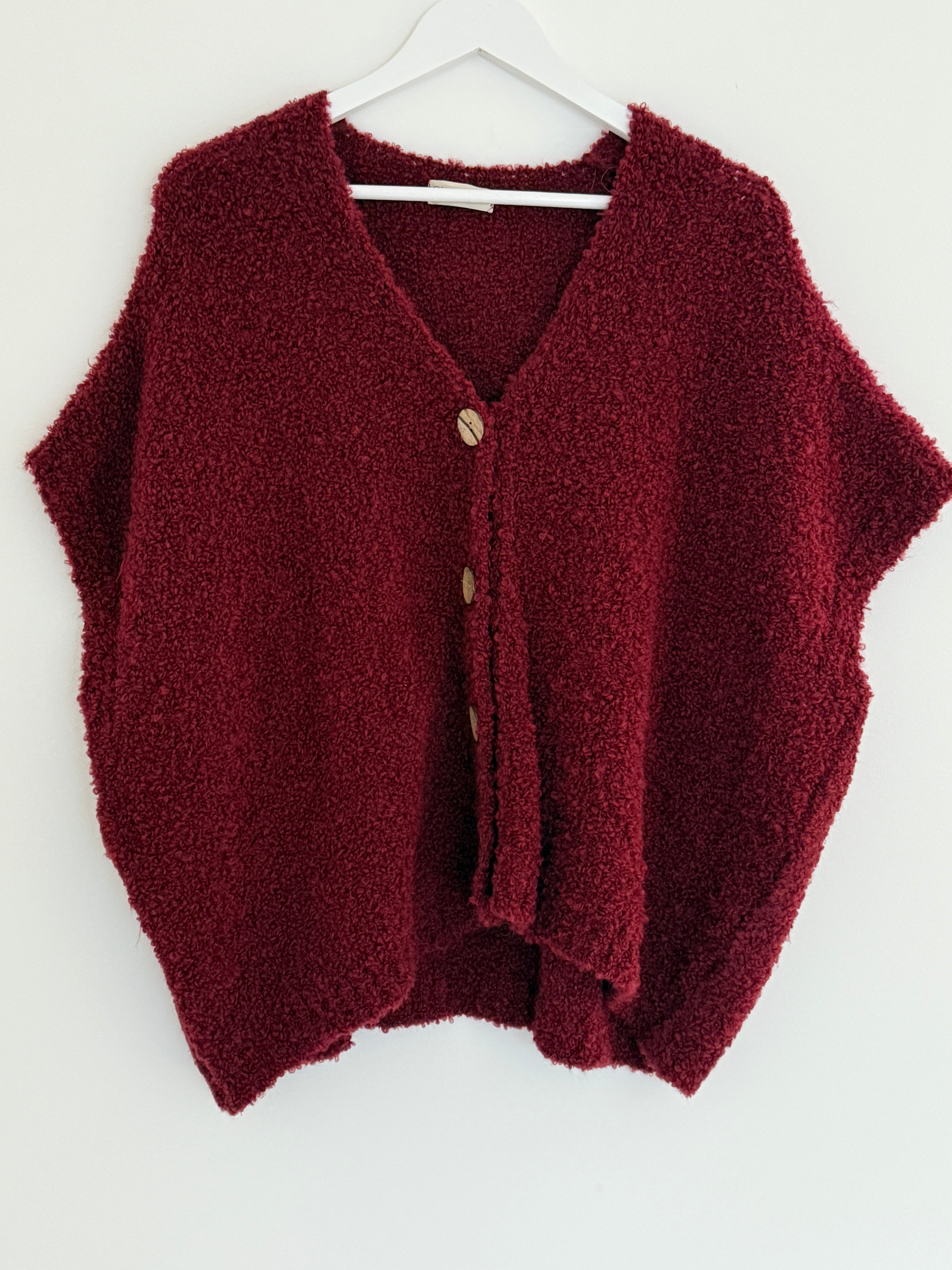 CURVY BOUCLÉ STRICKWESTE | ROSSA