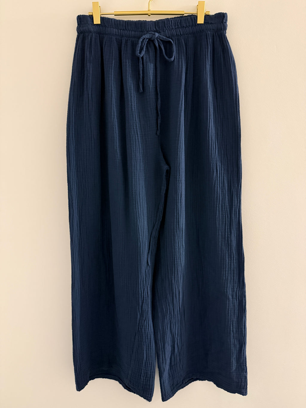 MUSSELIN HOSE | MUSSELINA