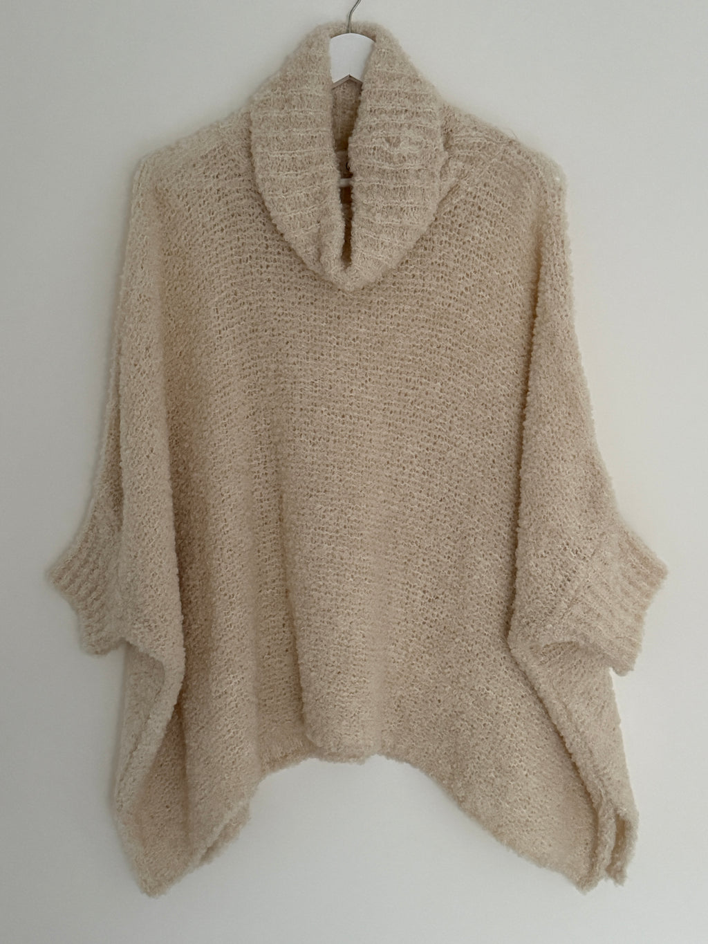 ROLLKRAGENPULLOVER | CANELLE