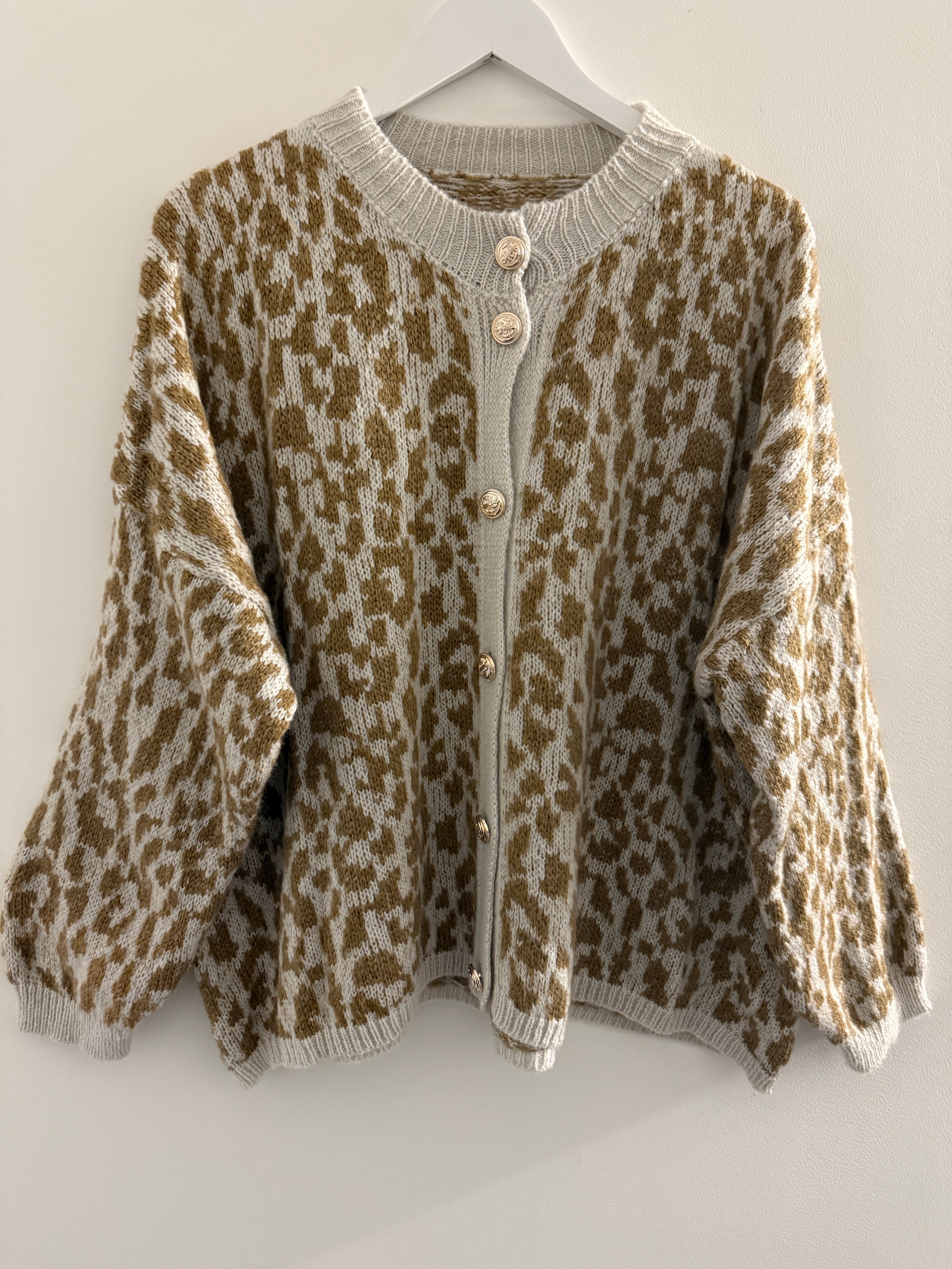 STRICKJACKE | VALERIA