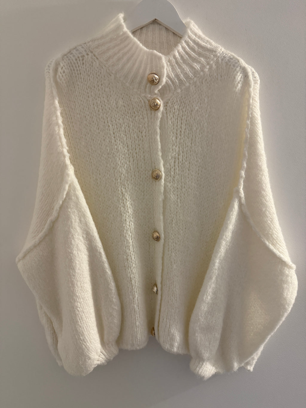 OVERSIZE STRICKJACKE | SOLANI