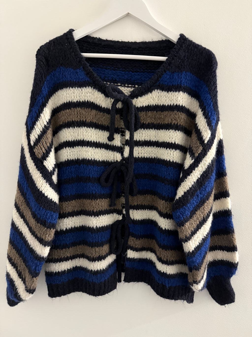 STRICKJACKE | VOLINA