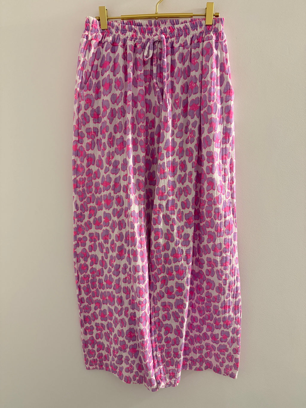 MUSSELIN HOSE | FLAMIRA