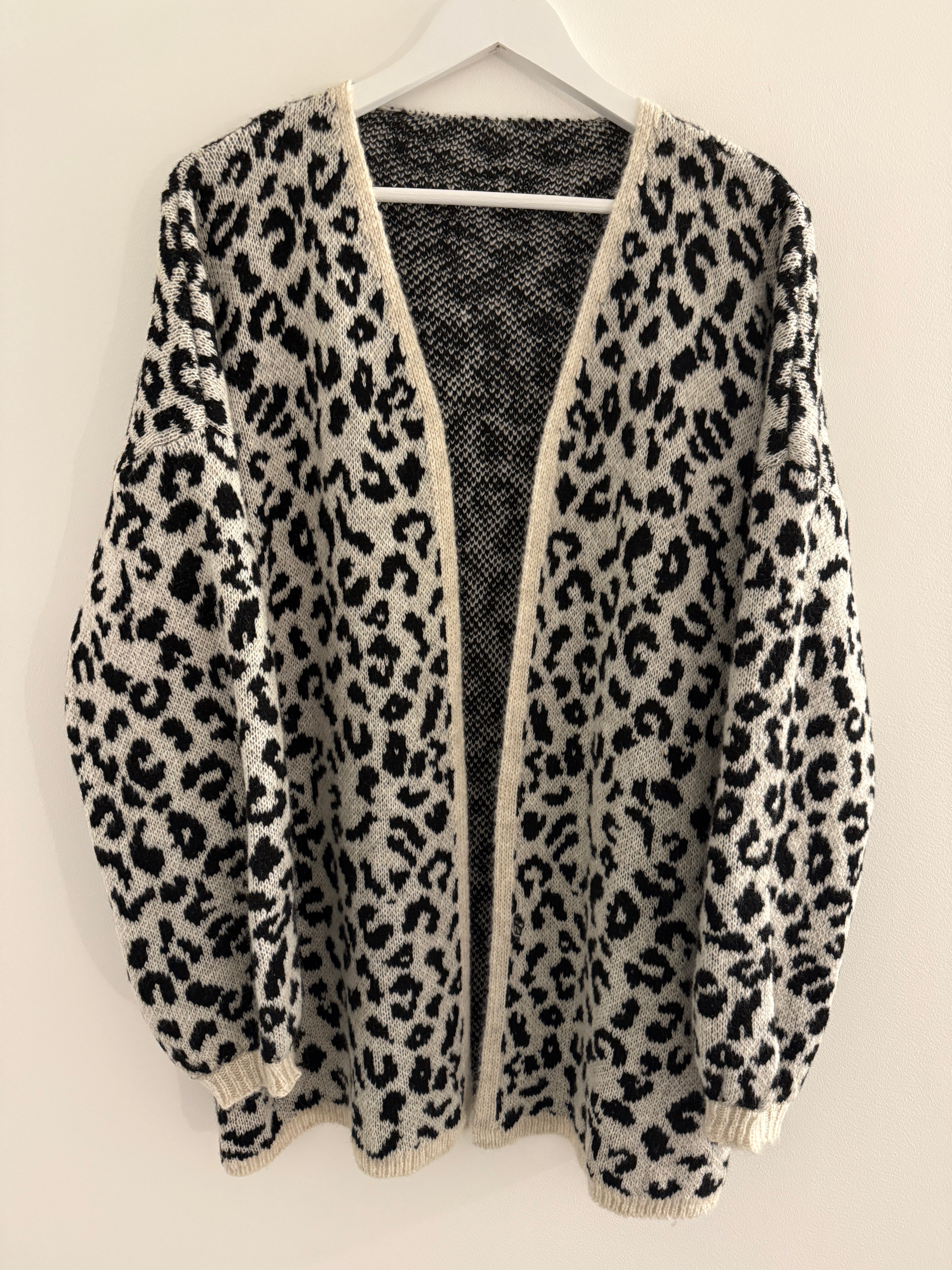 STRICKCARDIGAN | LEOVIVA