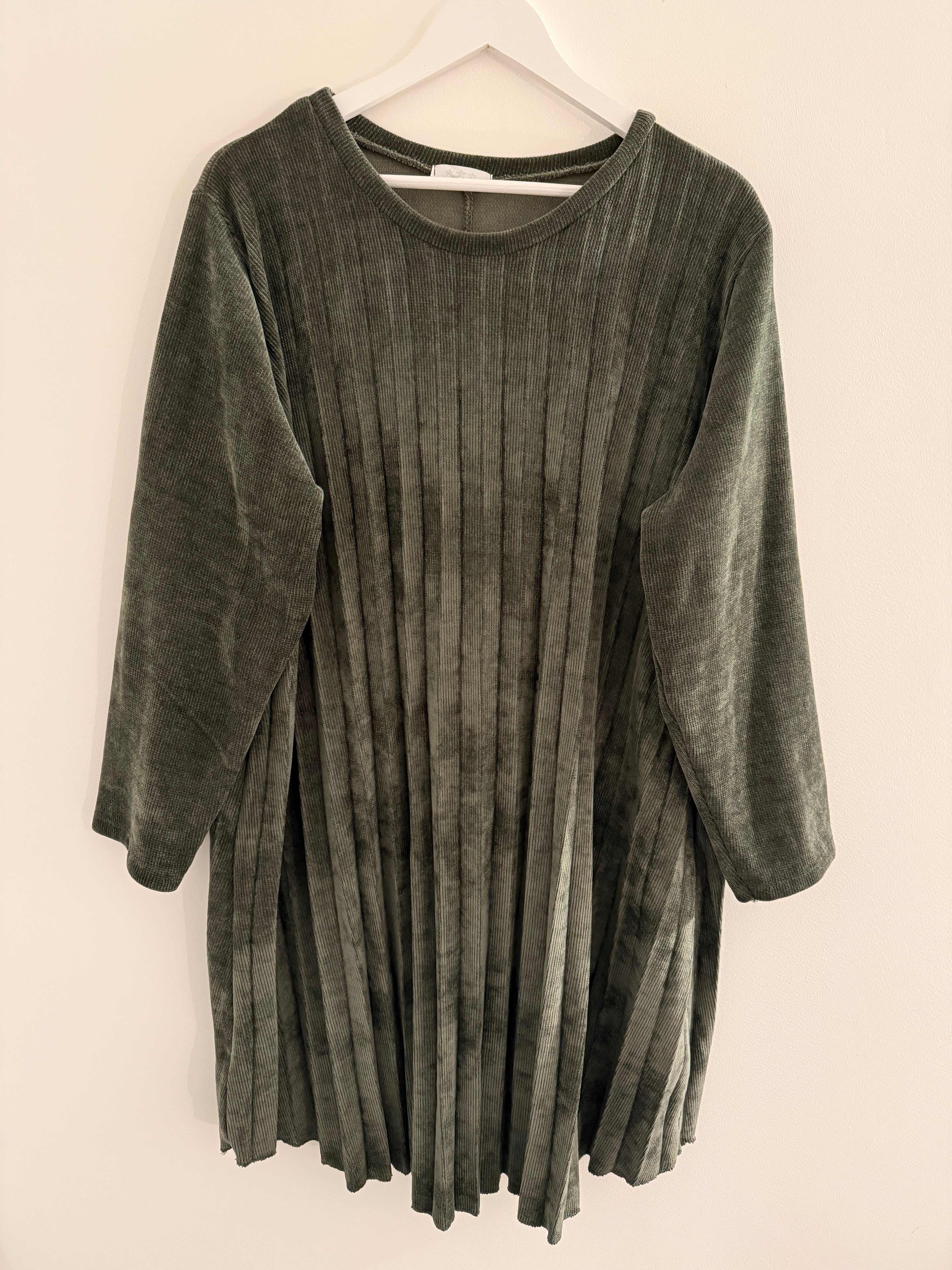 CURVY KLEID | VELOURA