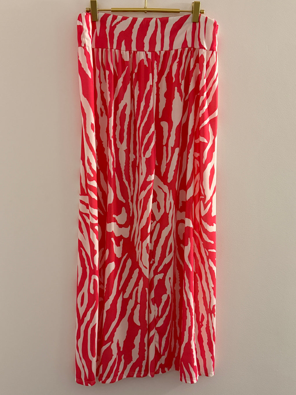 HOSE | SEBRINA
