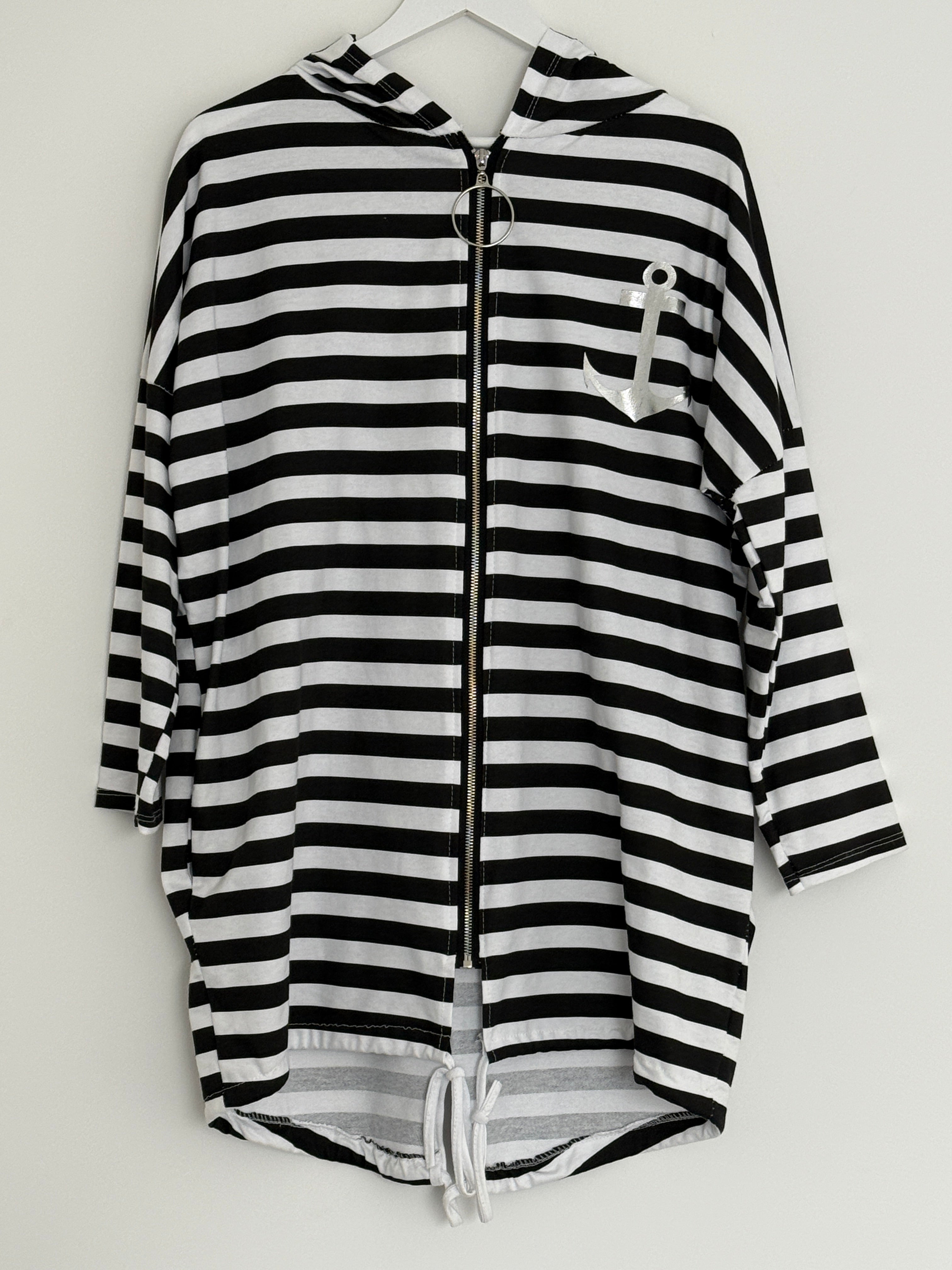 JACKE | KAIA