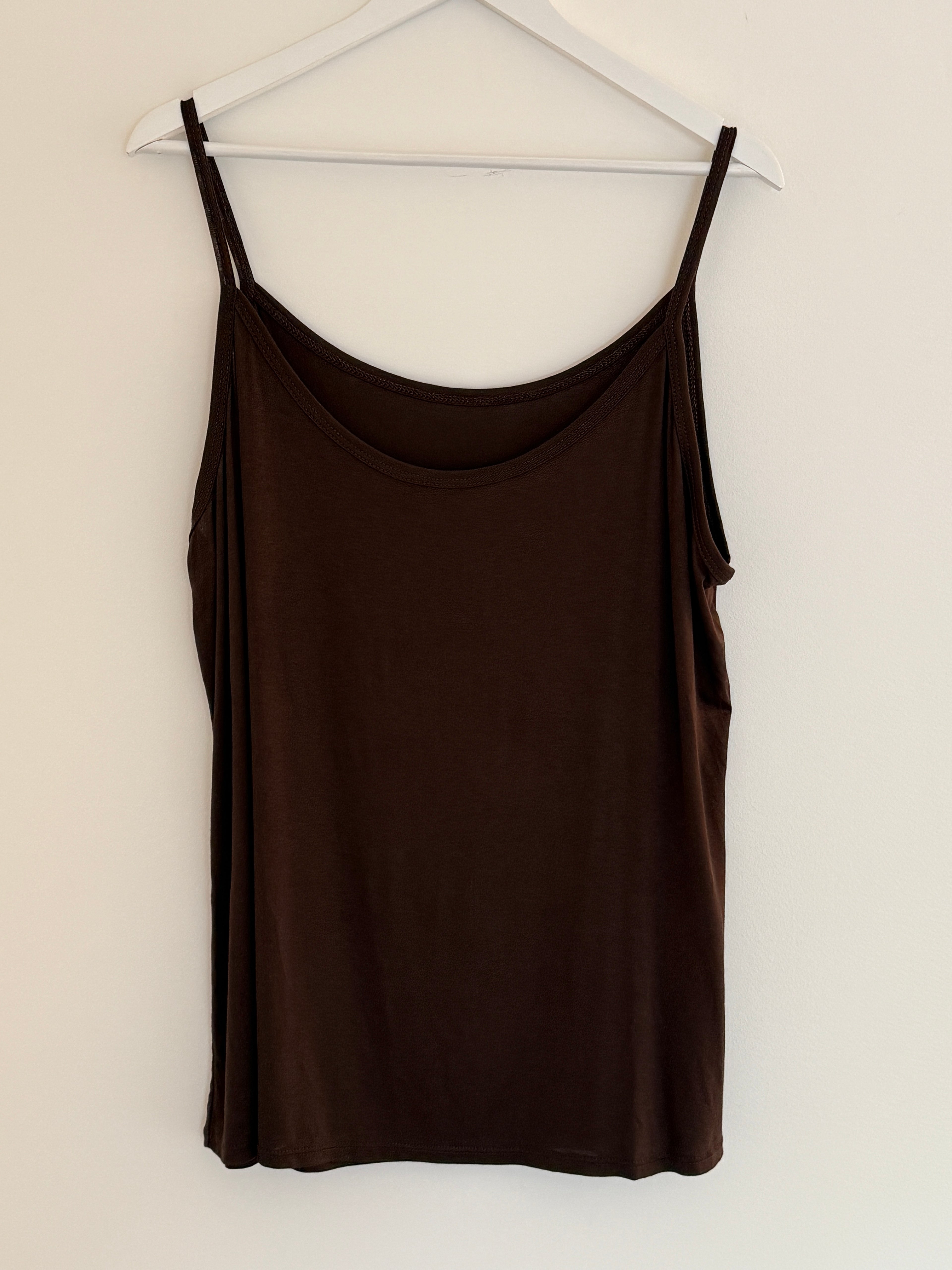TOP | VELINA