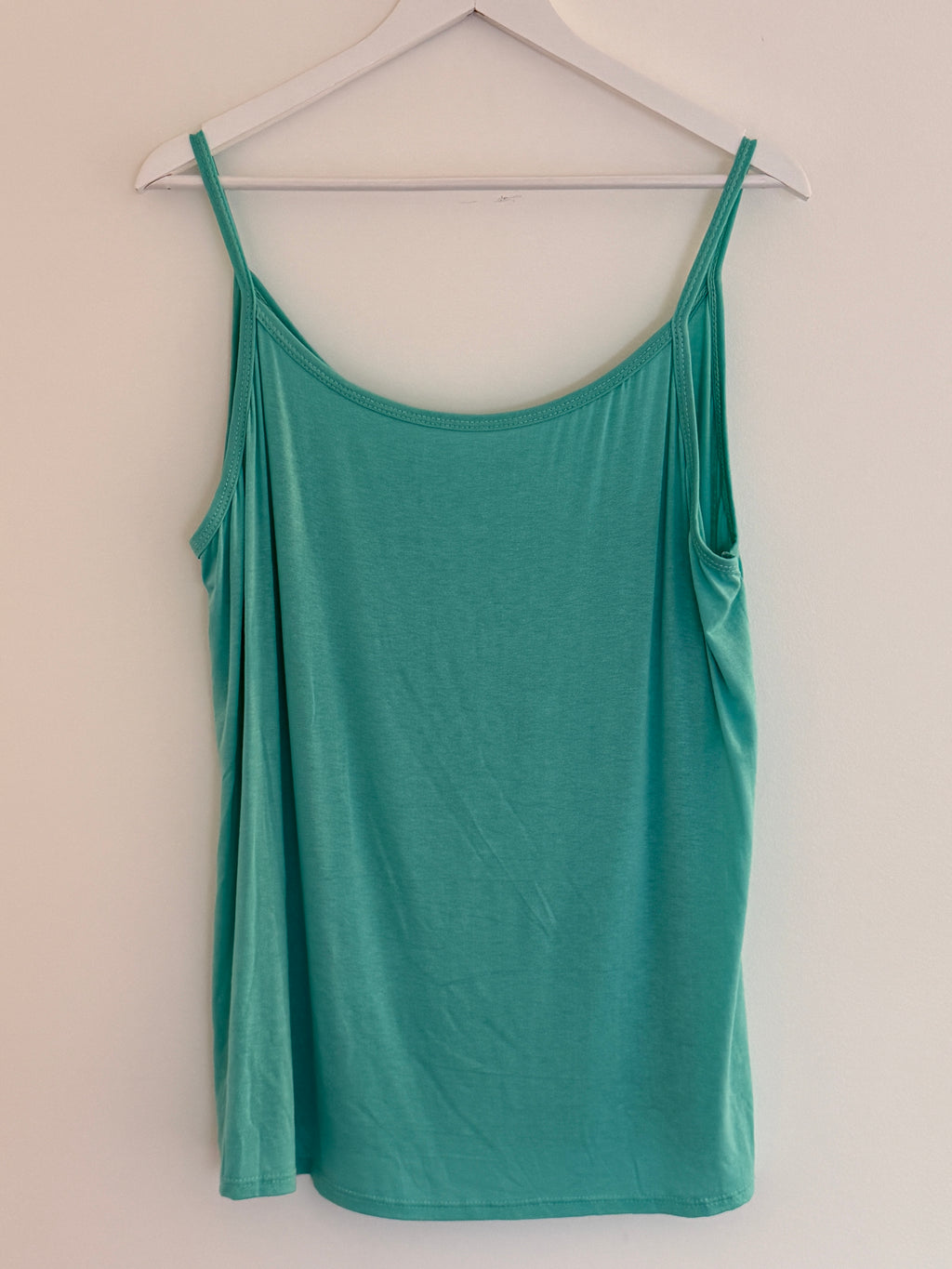 TOP | VELINA