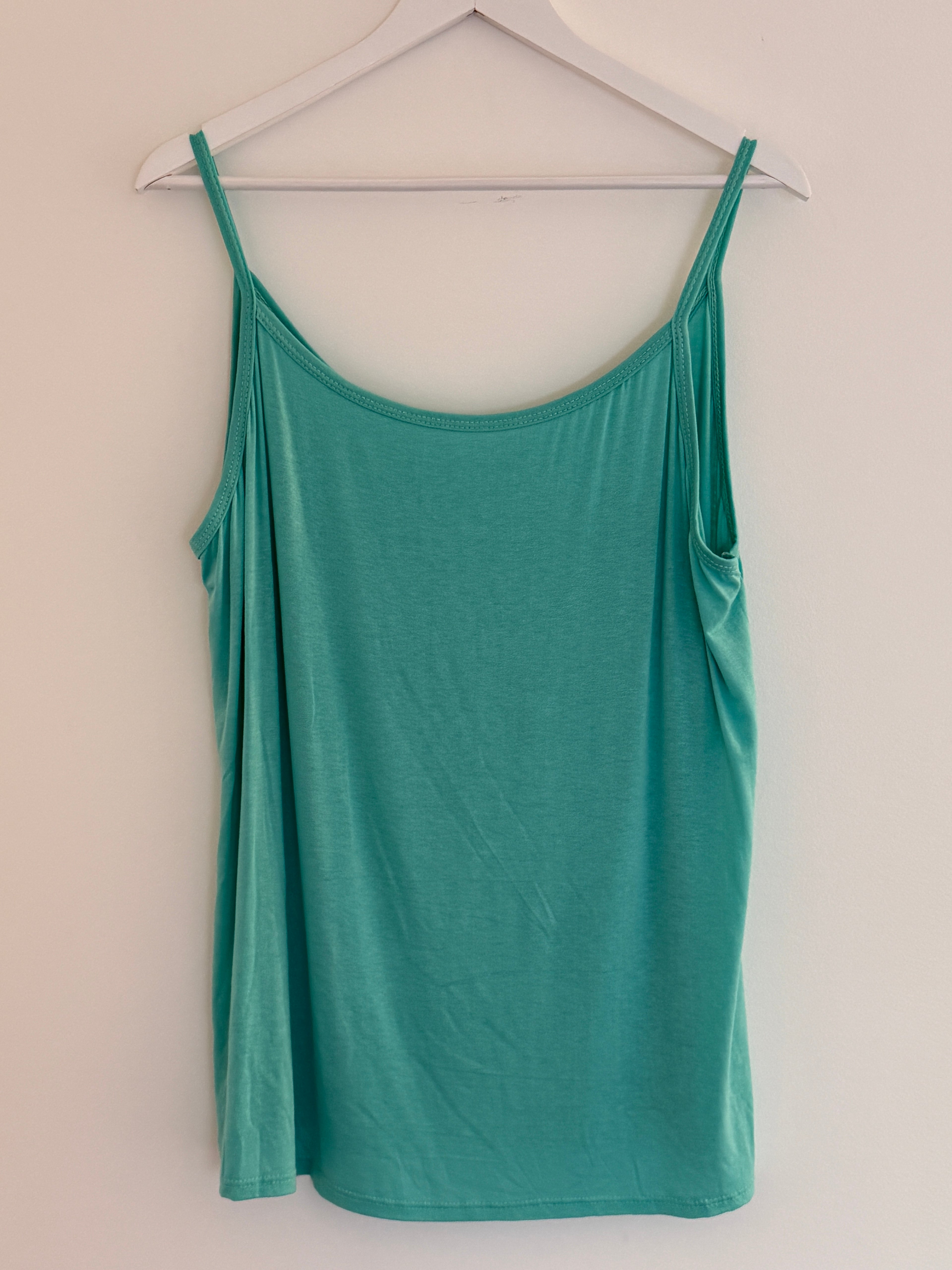 TOP | VELINA