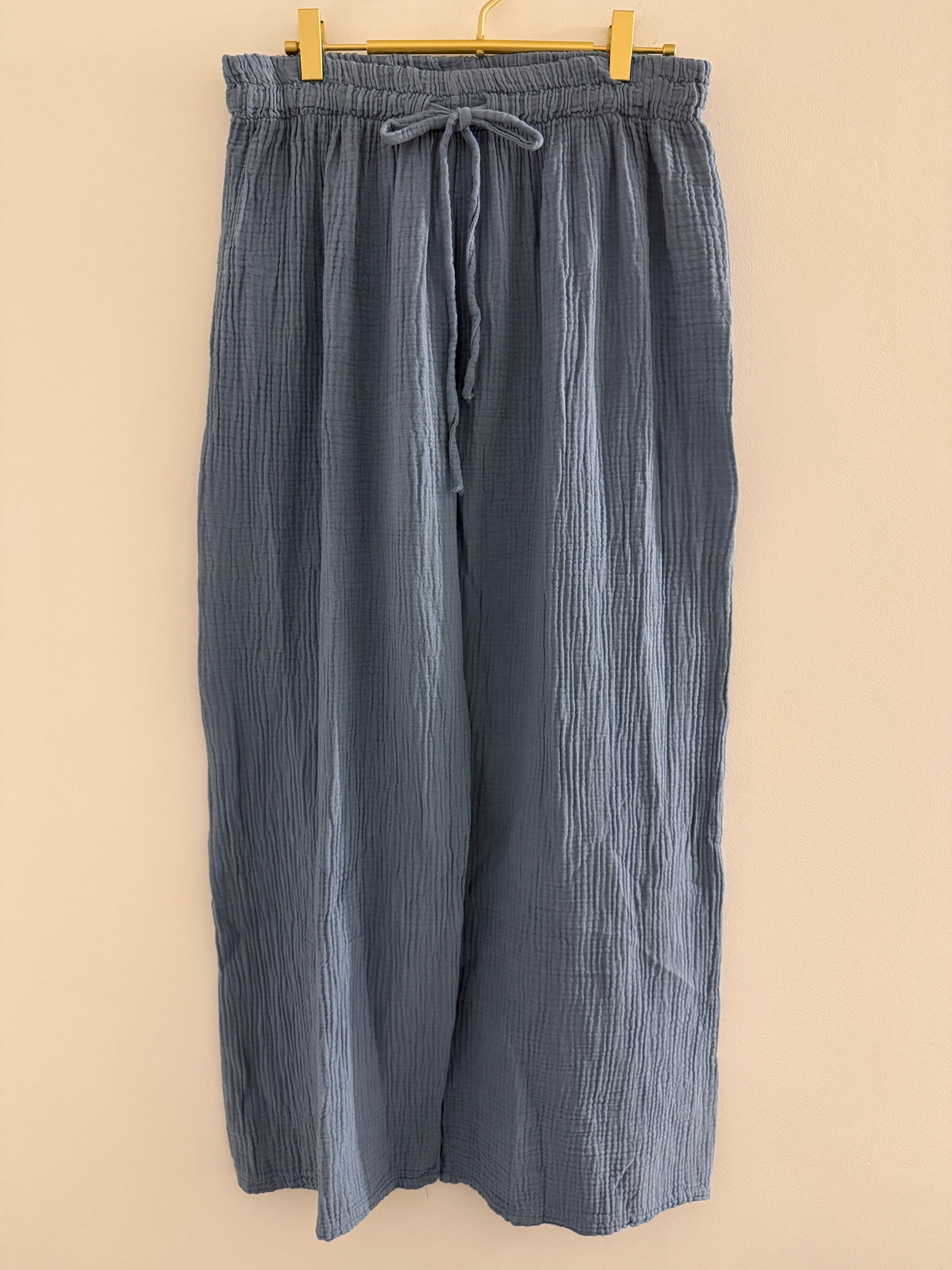 MUSSELIN HOSE | MUSSELINA