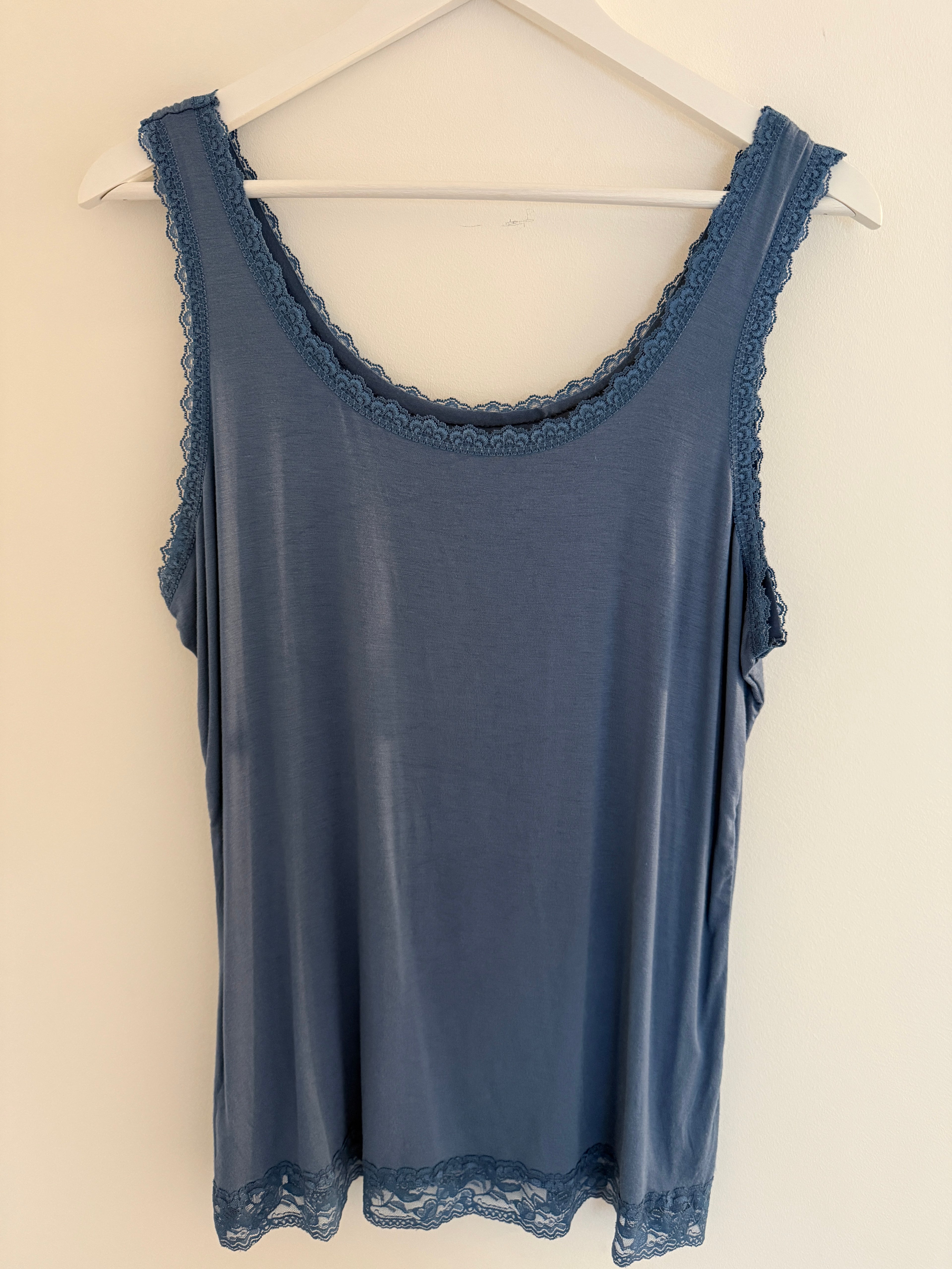 TOP | ANTIQUE