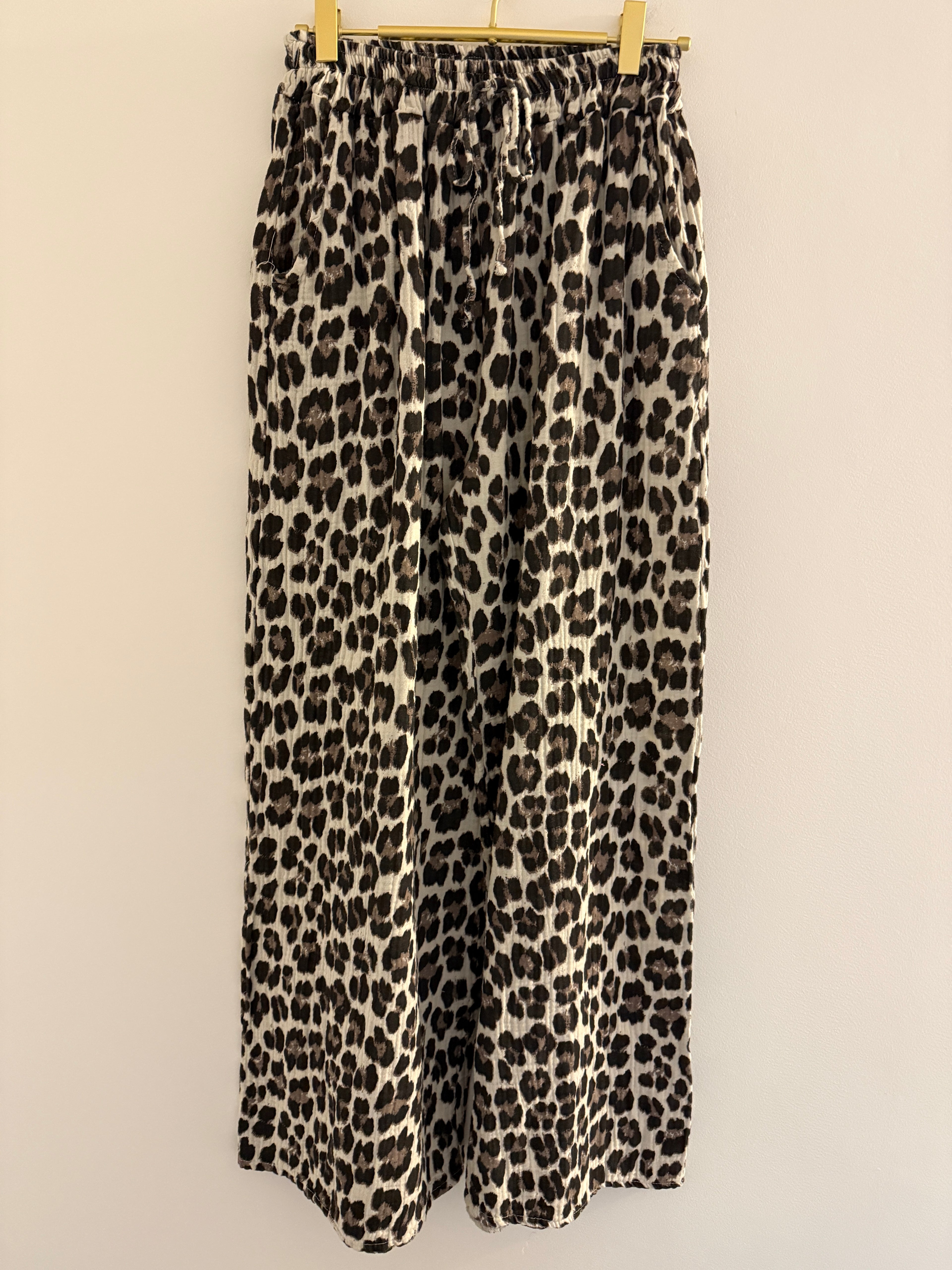 MUSSELIN HOSE | FLAMIRA