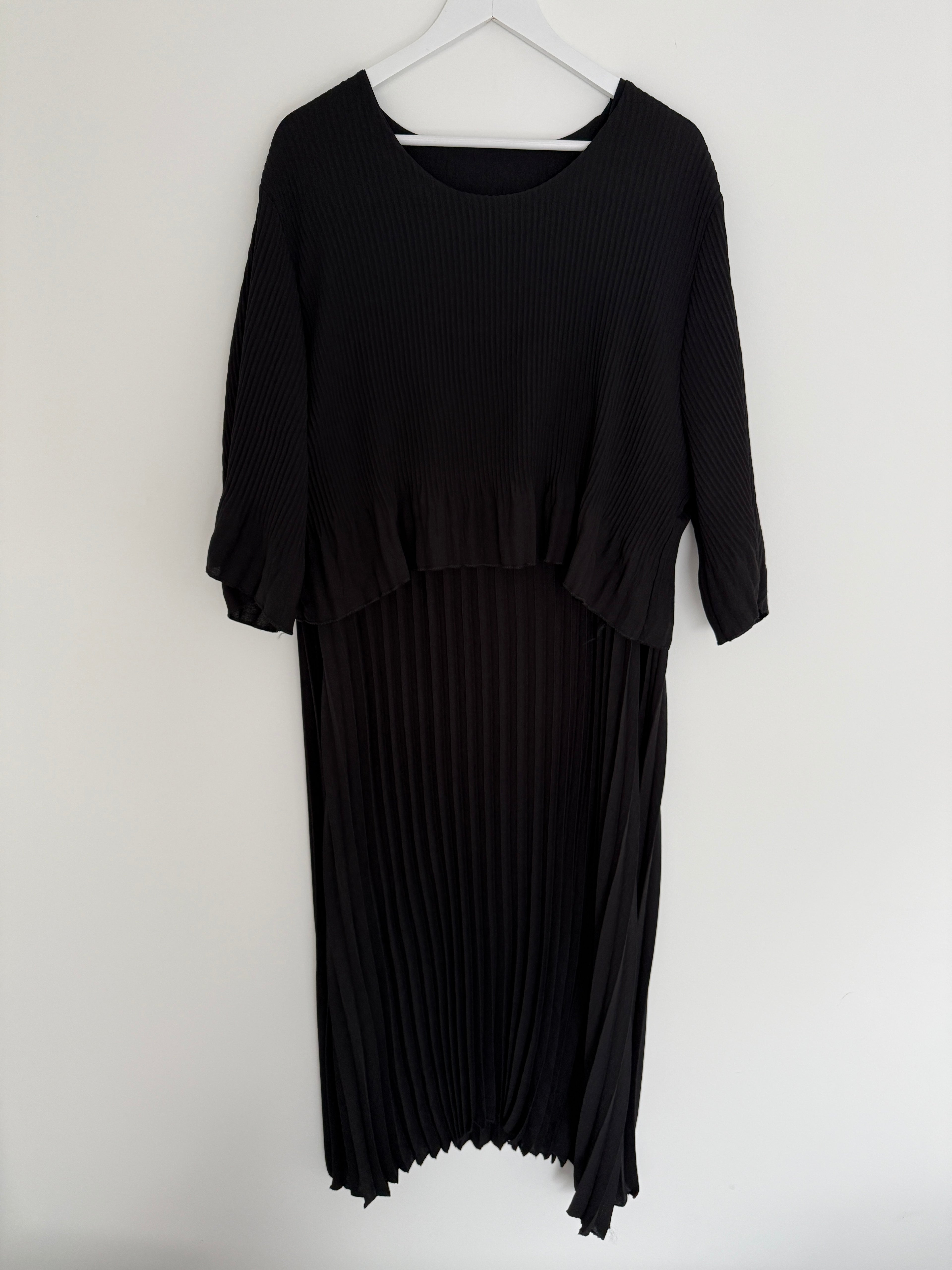 KLEID | NORA