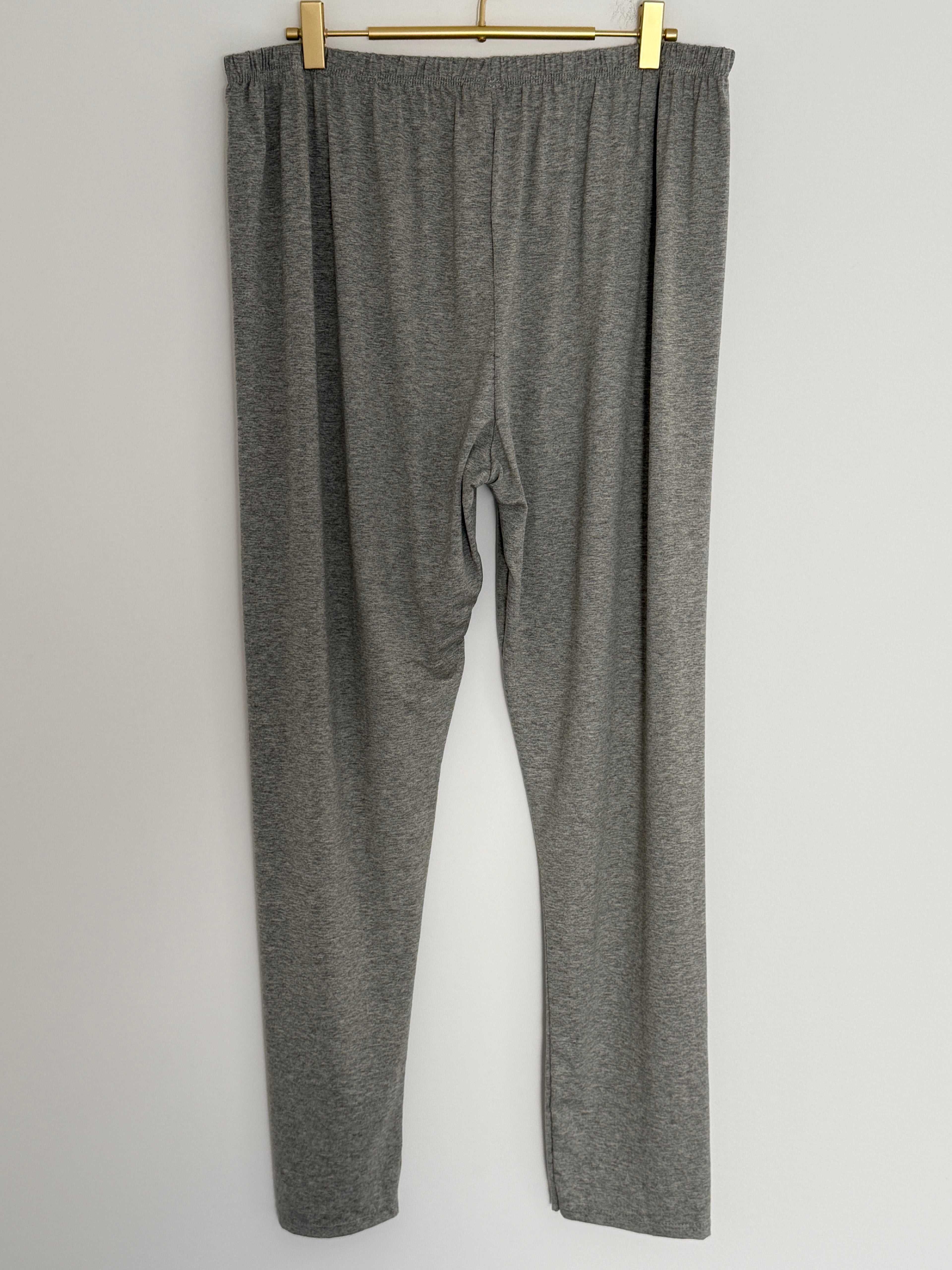 CURVY LEGGINGS | HOMEY