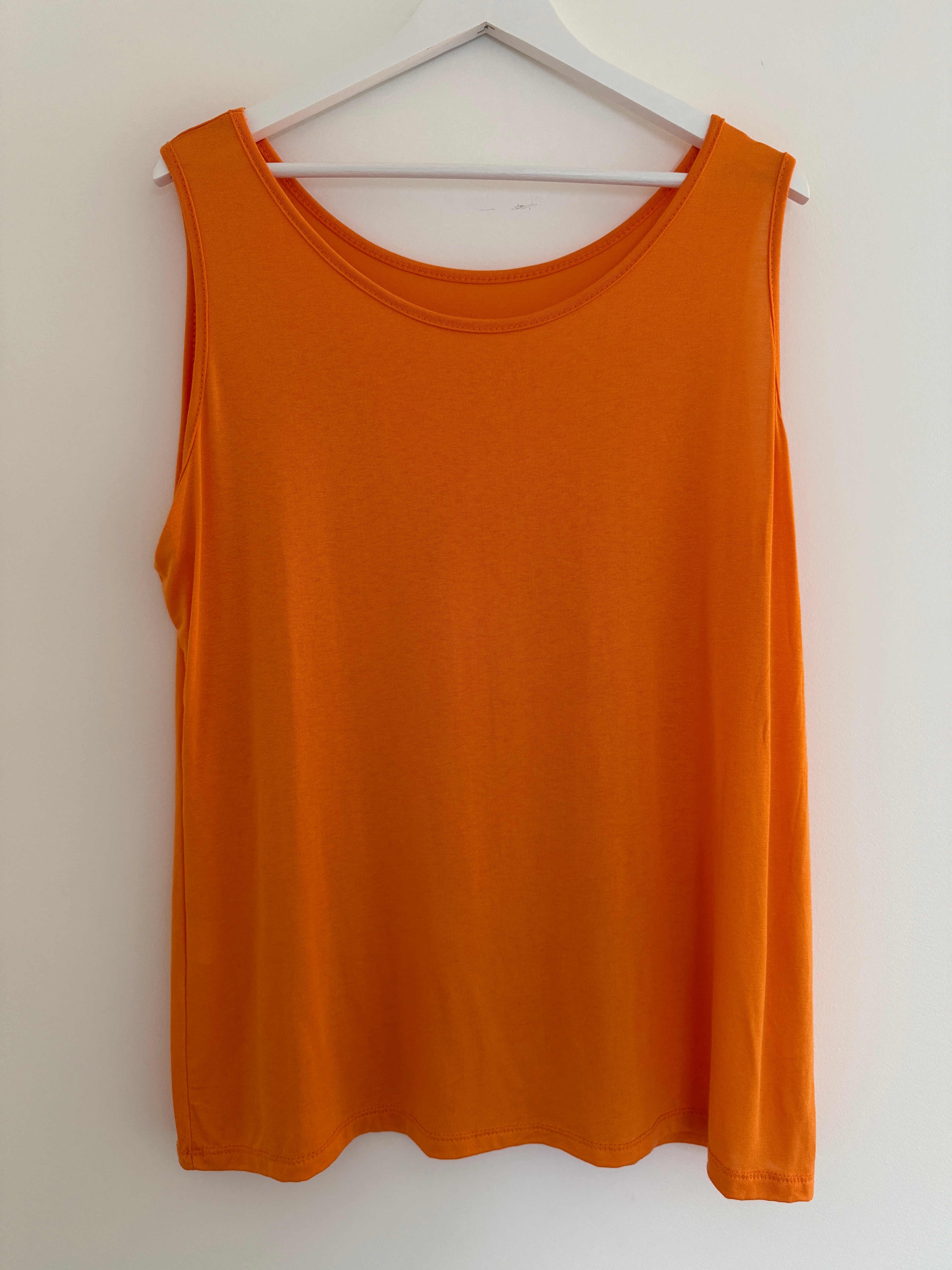 TOP | BELINA