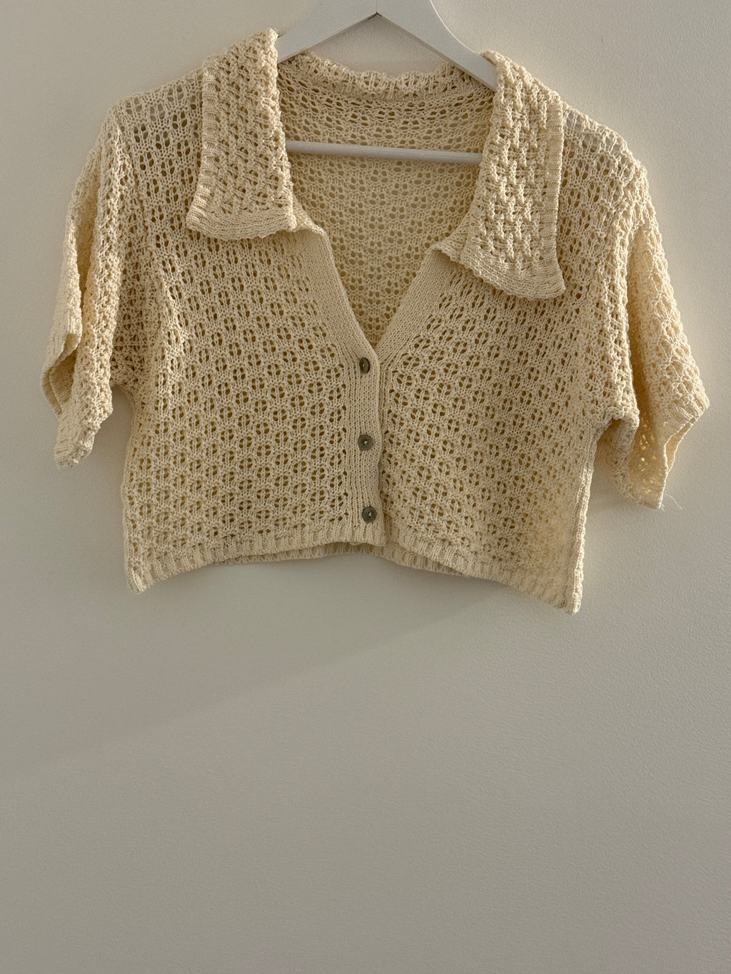 STRICKJACKE | CALIA