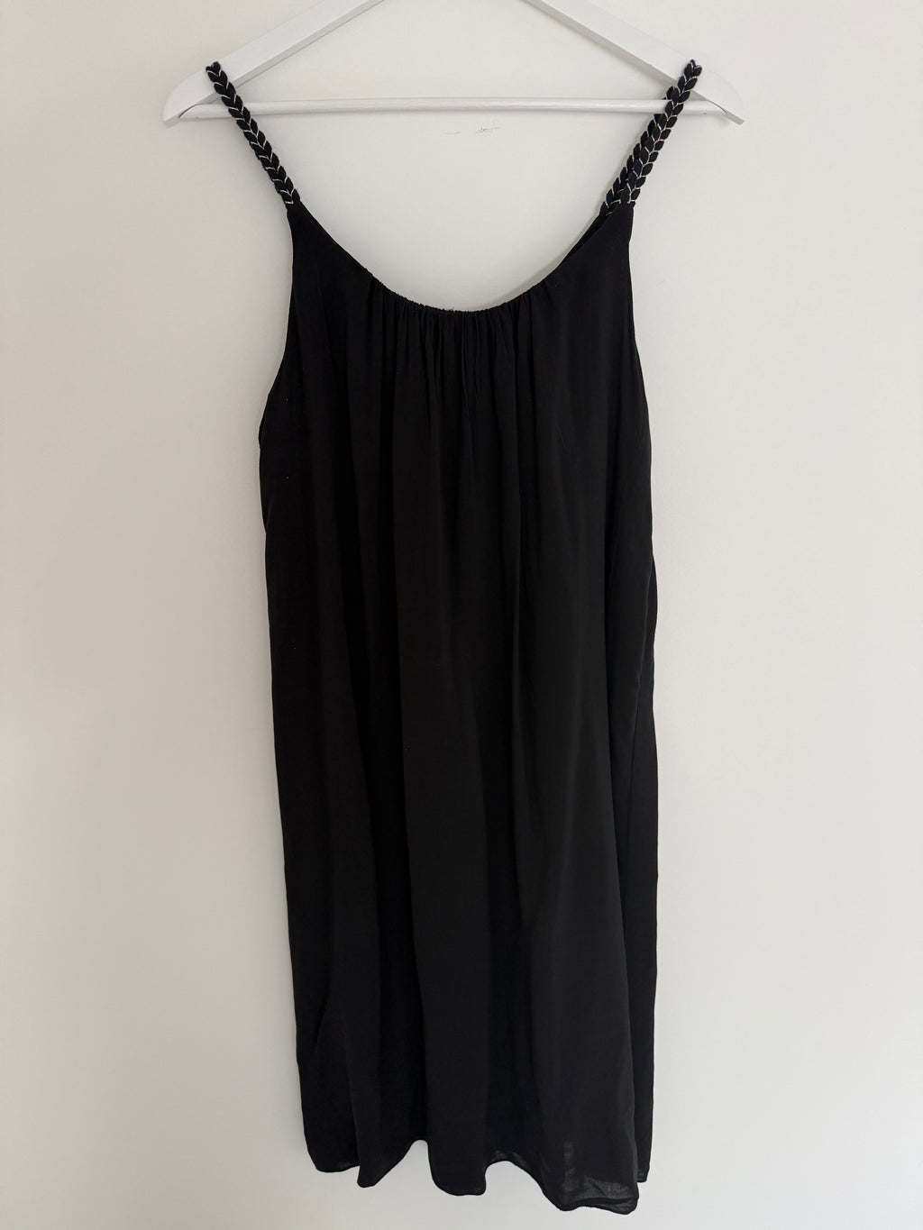 KLEID | MONACA