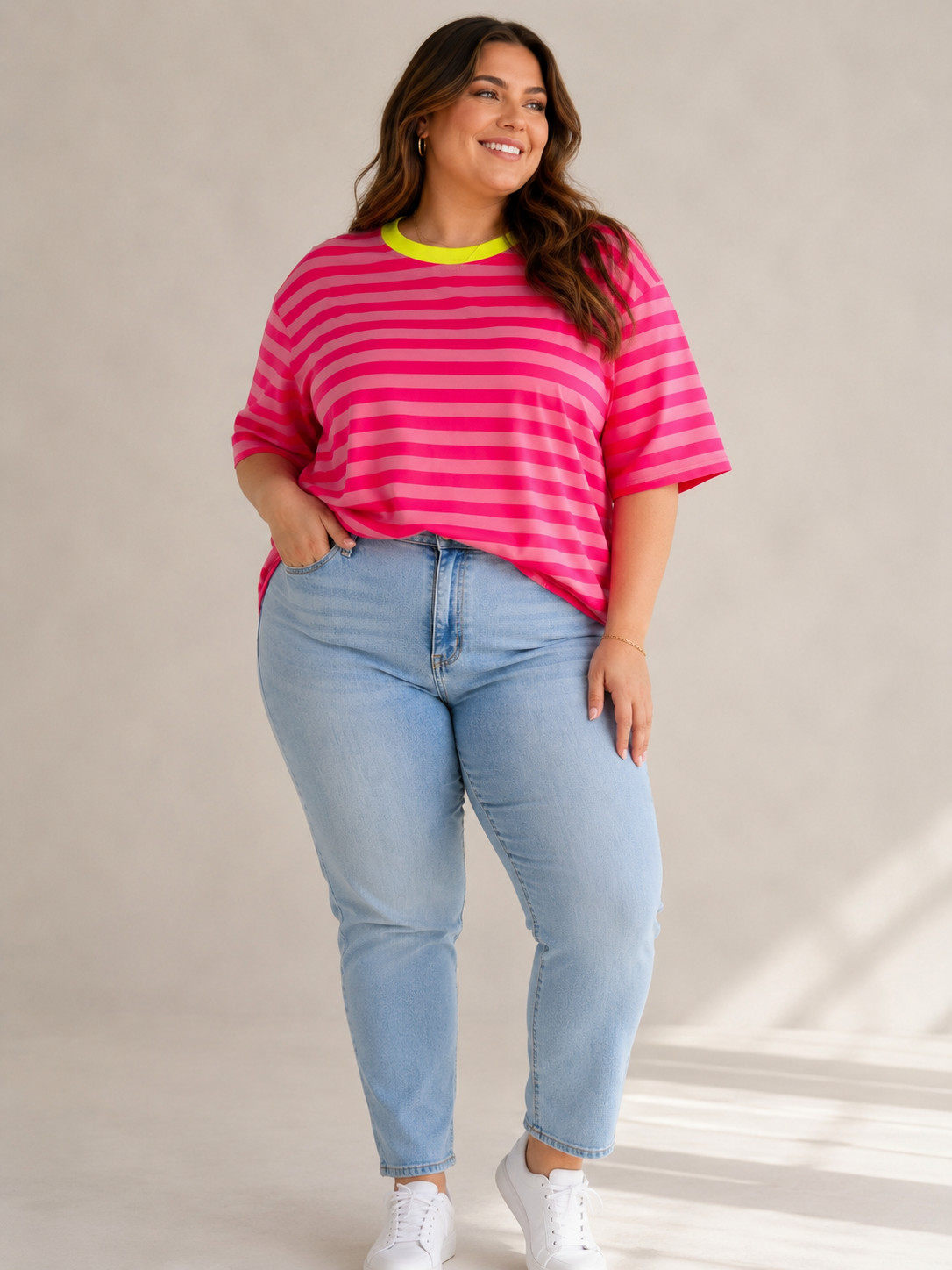 T-SHIRT | NEONA