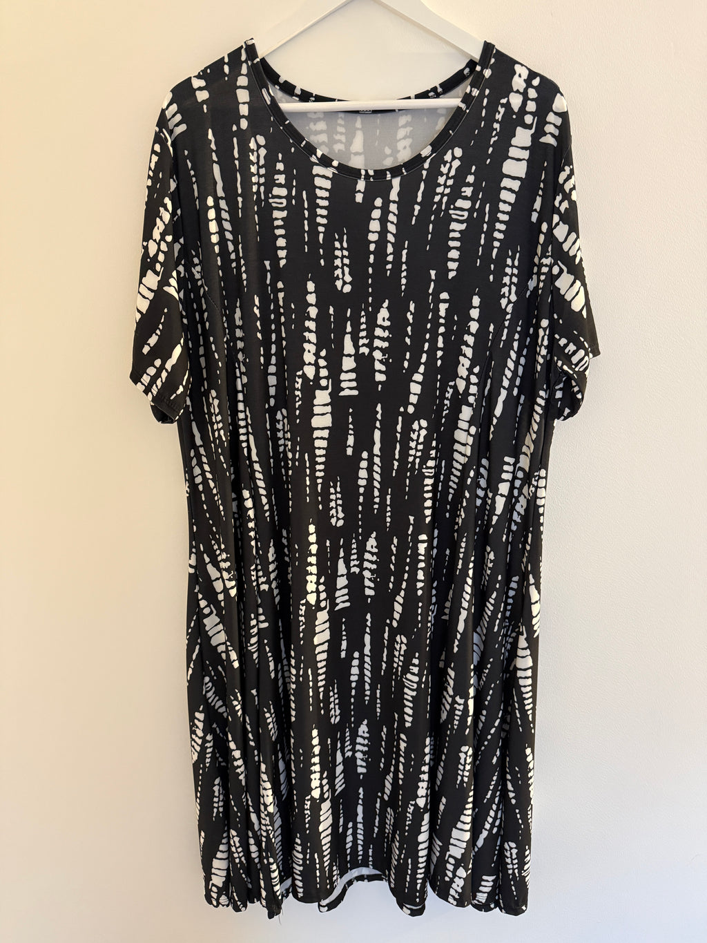 KLEID | EBONY