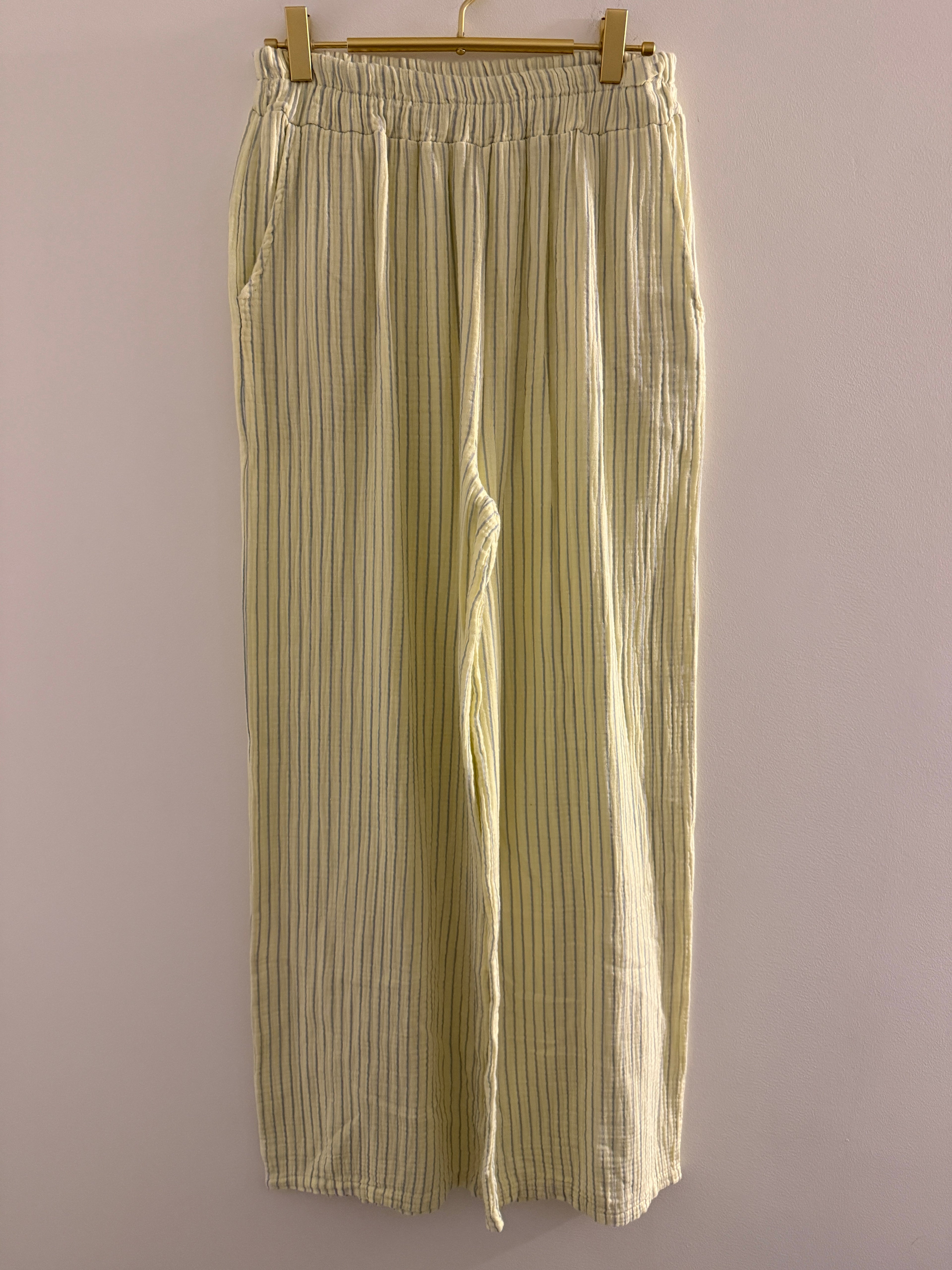 MUSSELIN HOSE | MINE