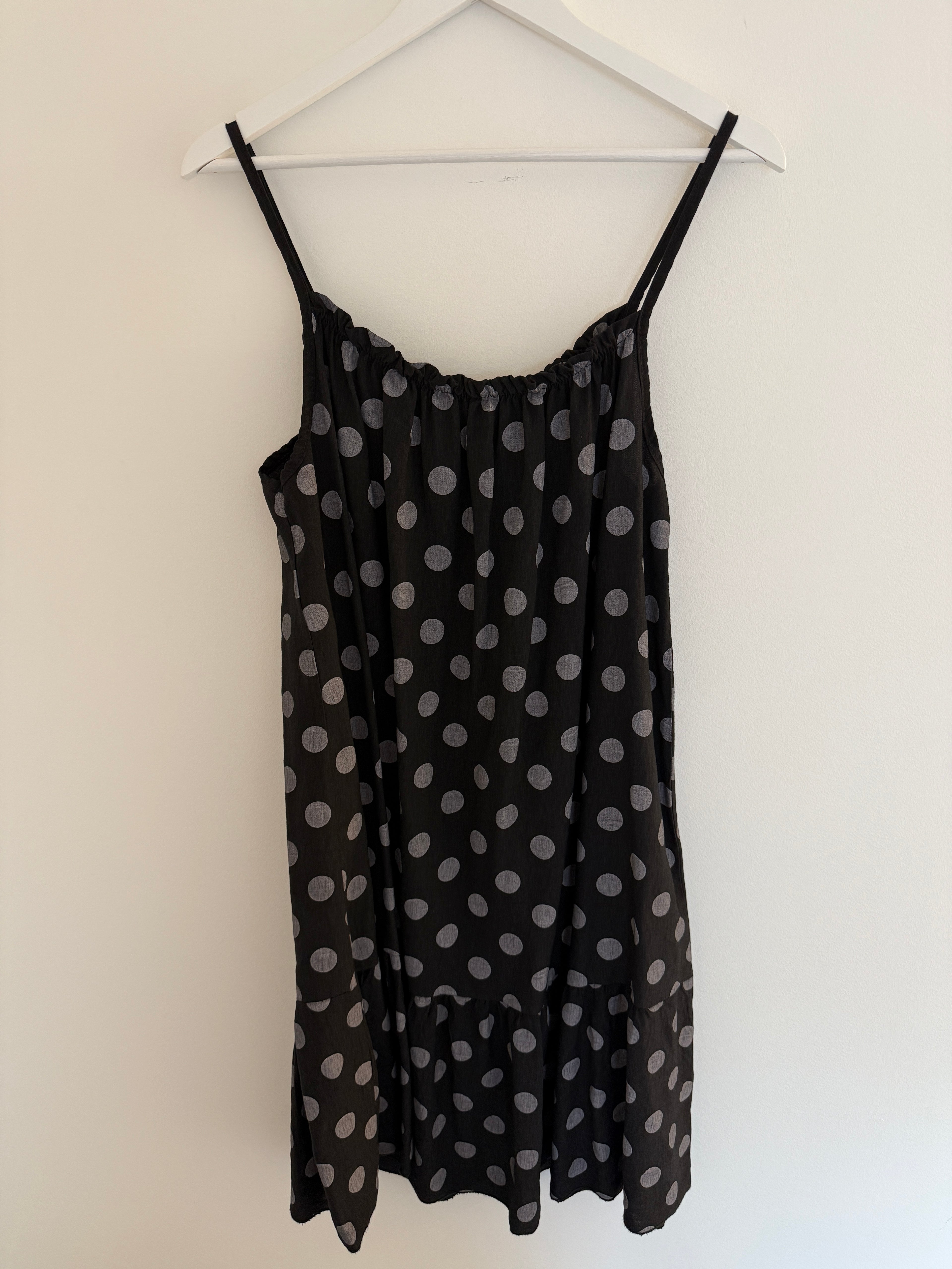 KLEID | DOTI