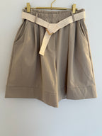 CURVY SHORT | LIVO