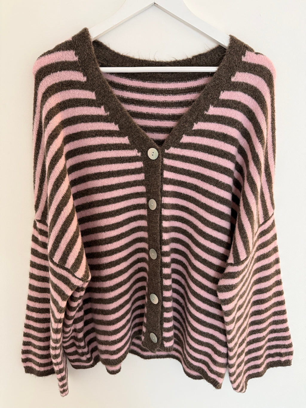 STRICKJACKE | NOMI