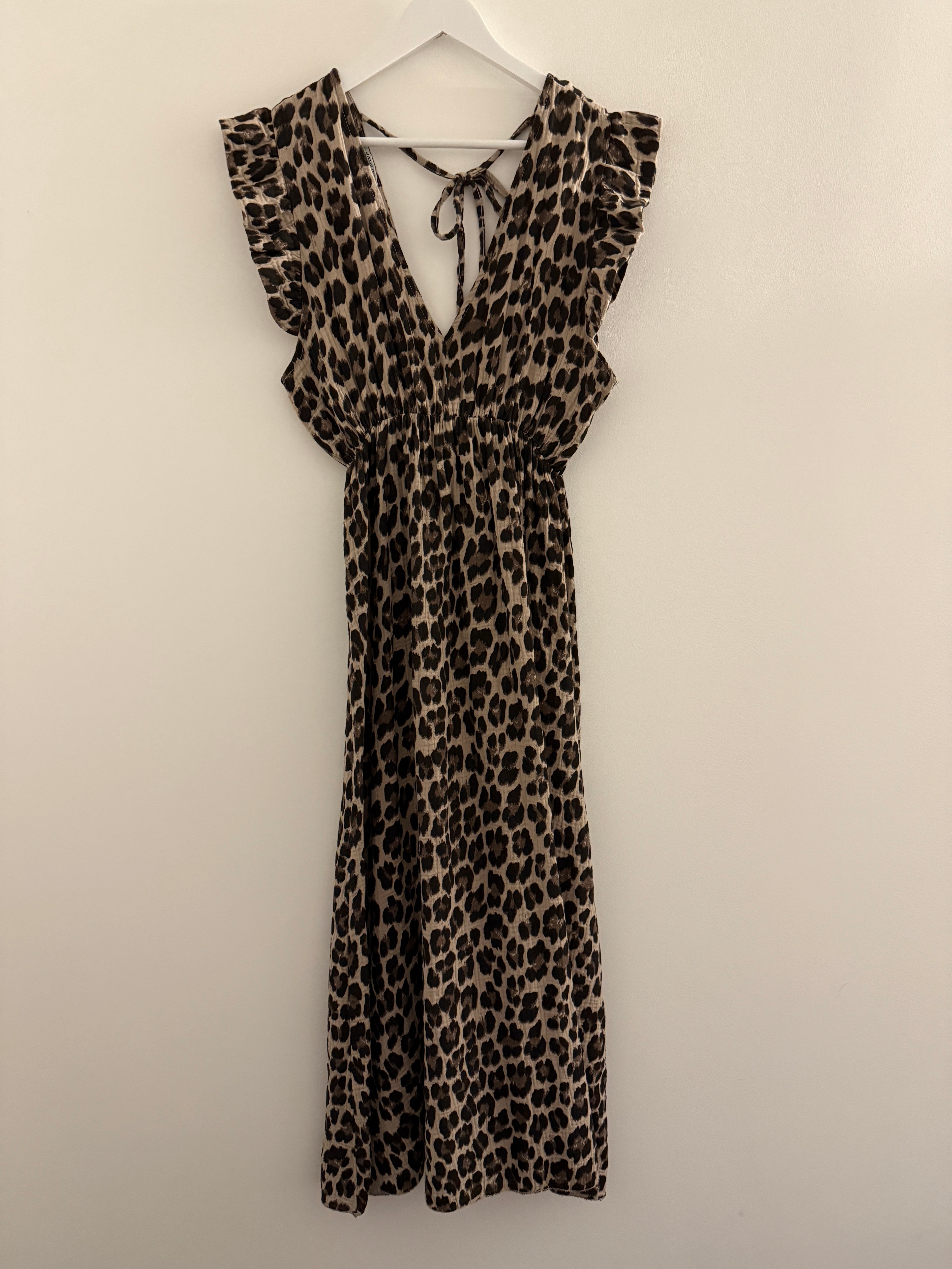 CURVY MUSSELIN KLEID | SONI