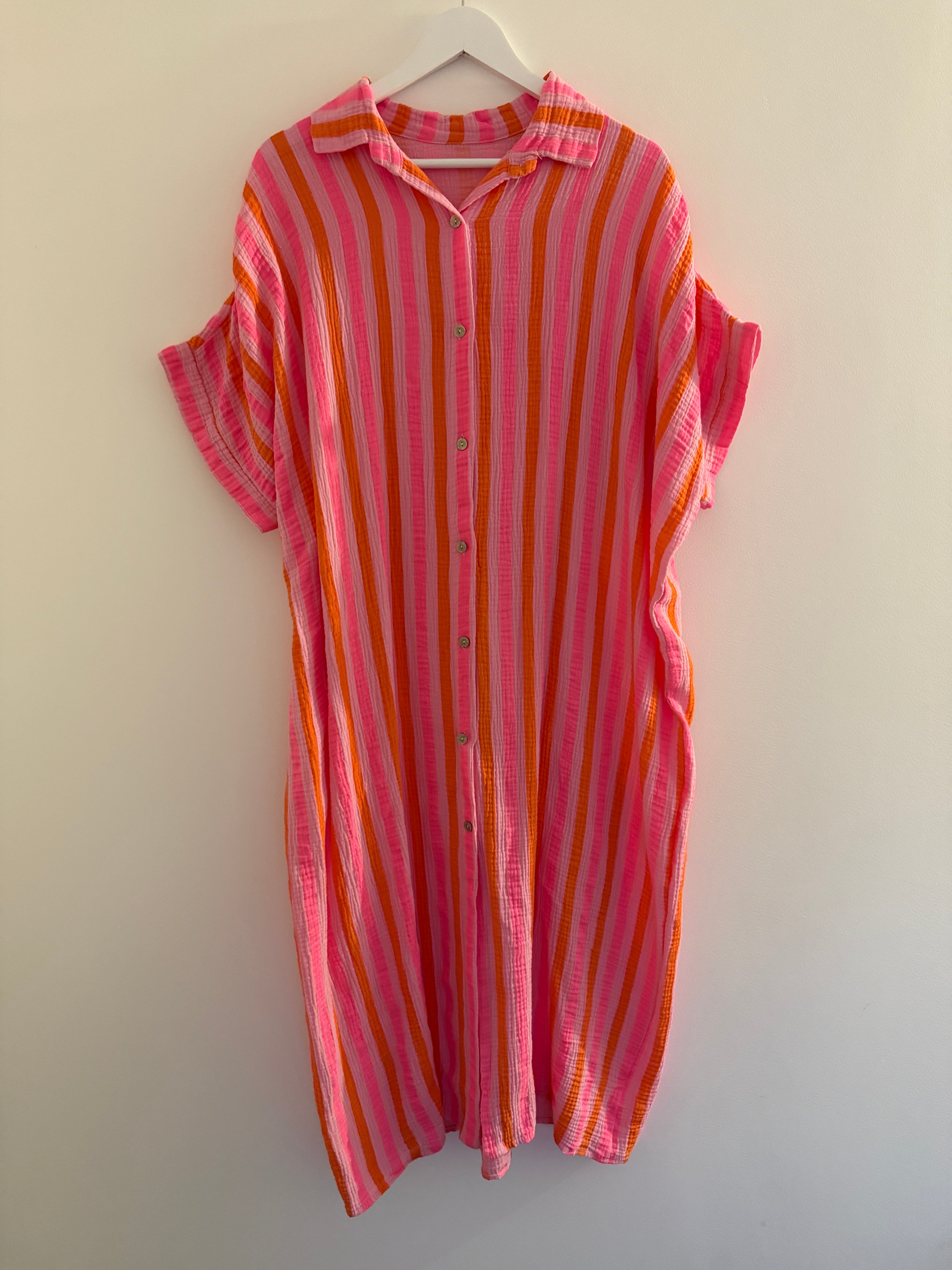 CURVY MUSSELIN KLEID | LINEO