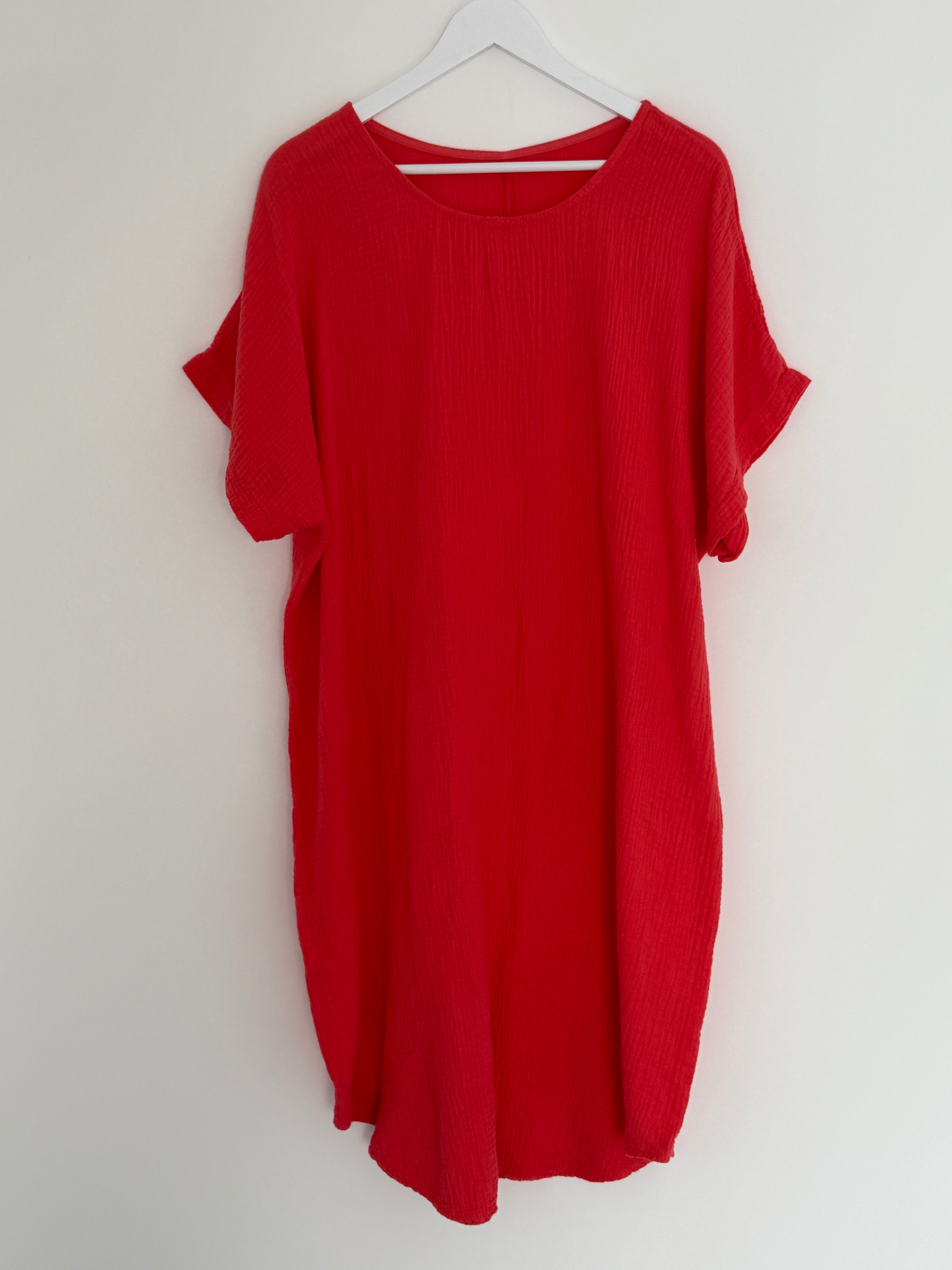 CURVY MUSSELIN KLEID | FLAIR