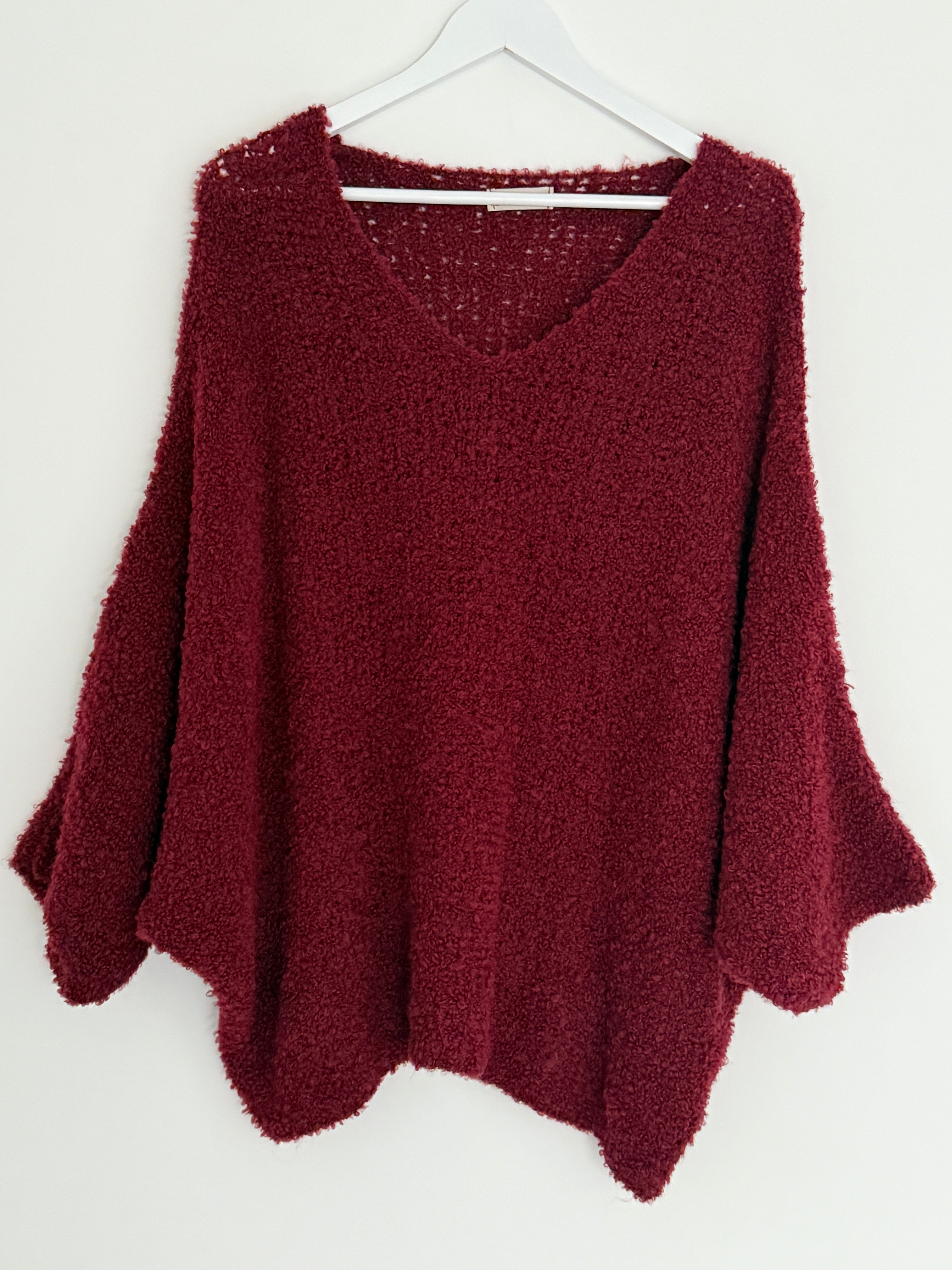CURVY BOUCLÉ-PULLOVER | NUVÉ