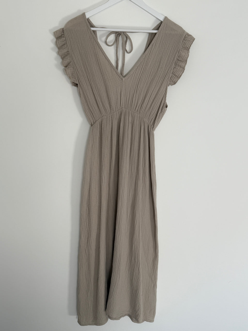 MUSSELIN KLEID | NOIR