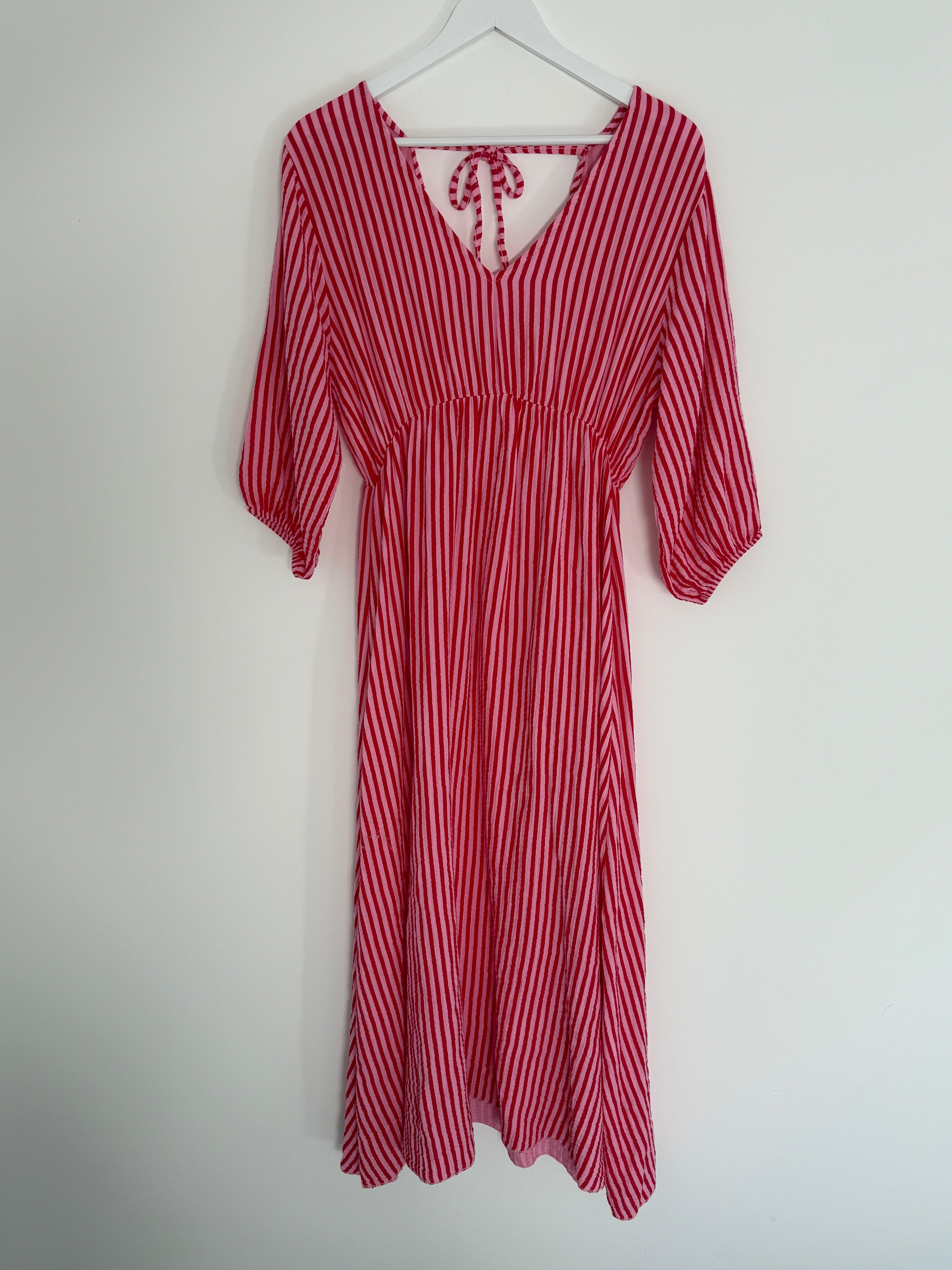 MUSSELIN KLEID | STRAVIDA