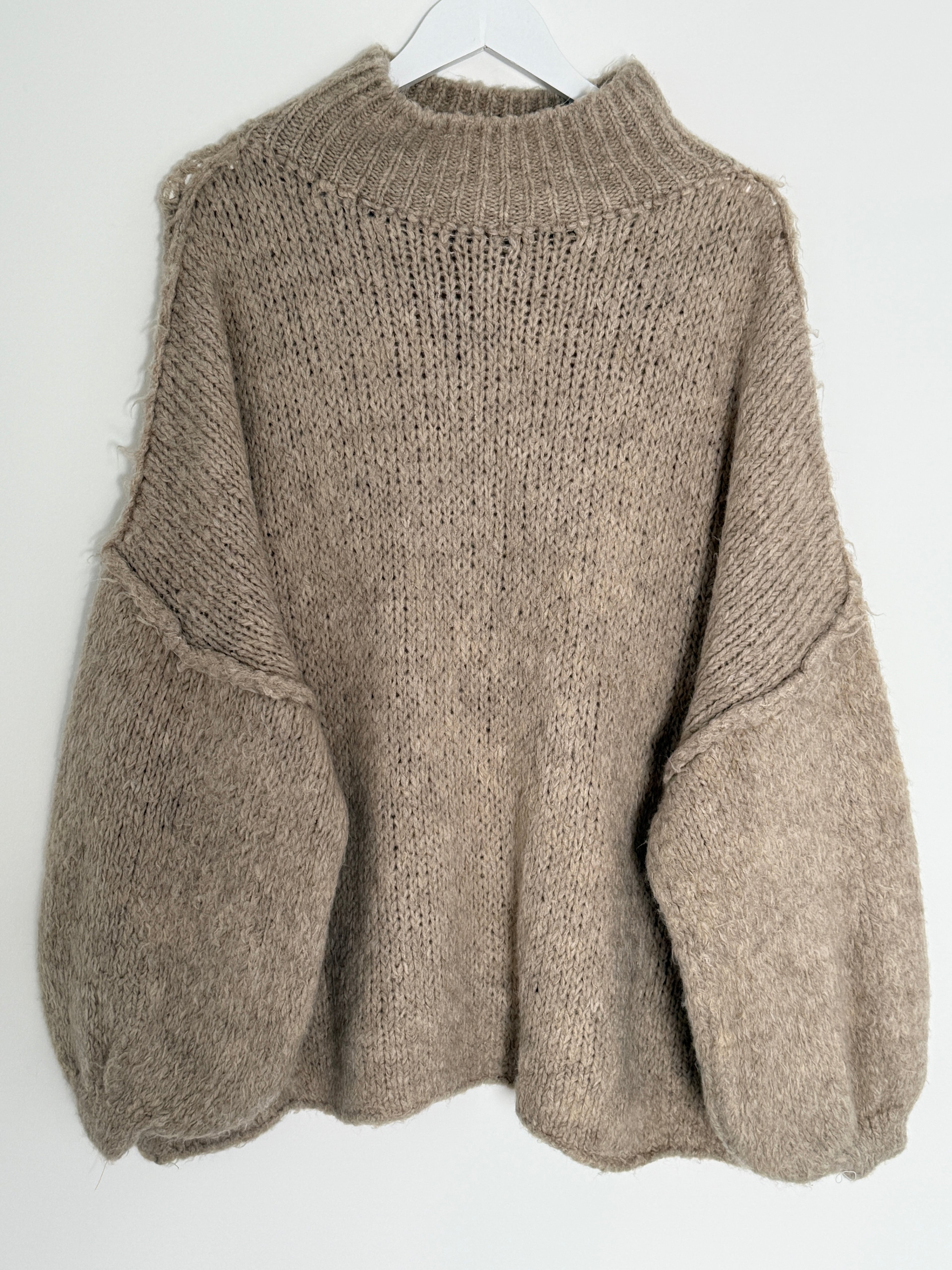 OVERSIZE STRICKPULLOVER | SOLAYA