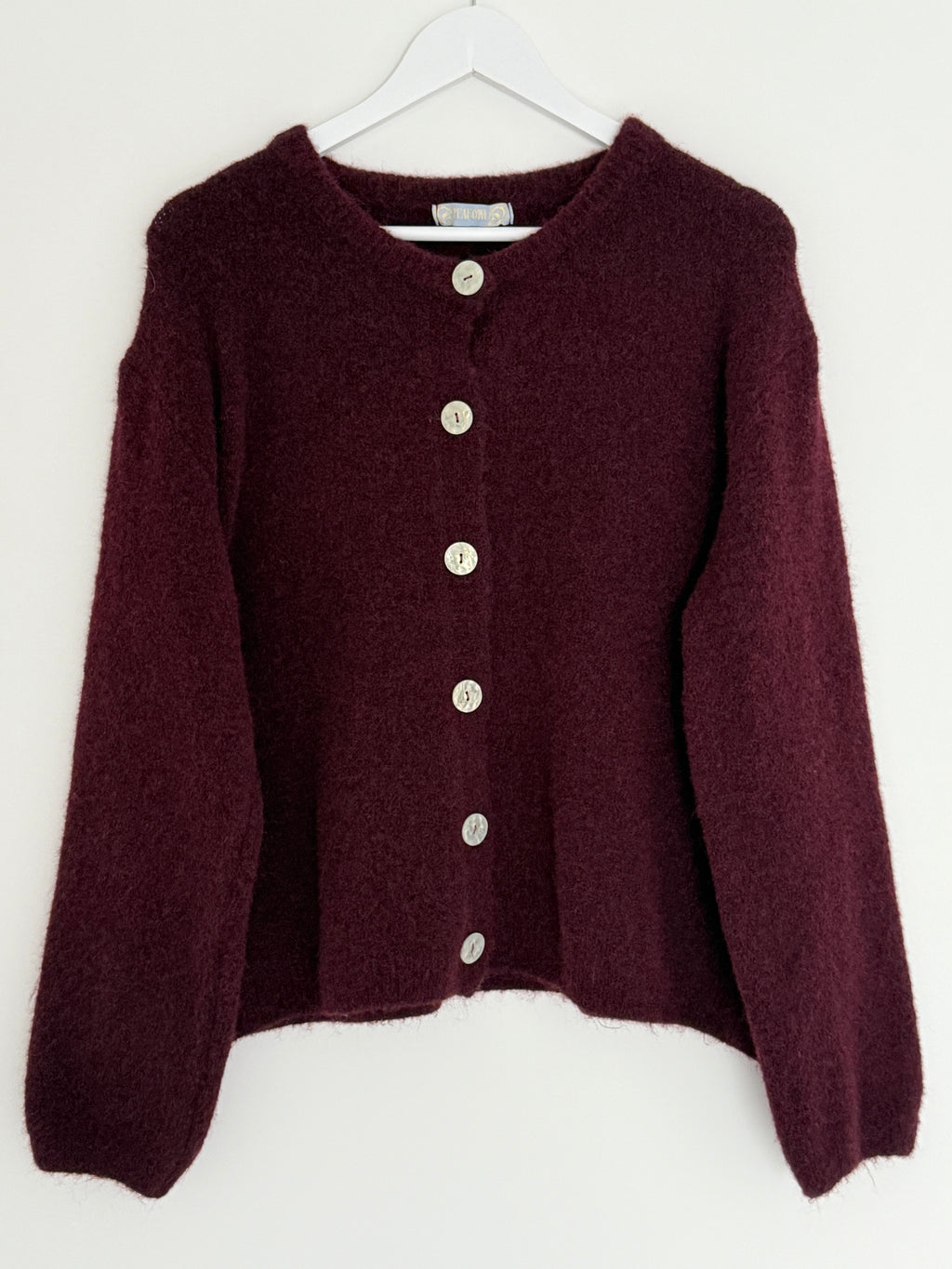 STRICKJACKE | DIVORIA
